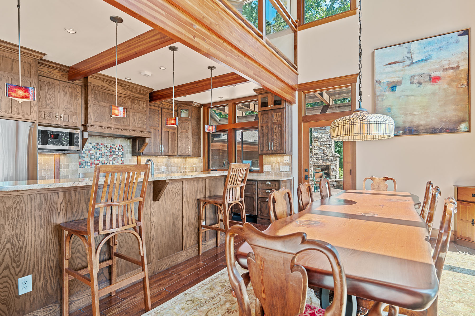 2128 Sleepy Hollow Drive
