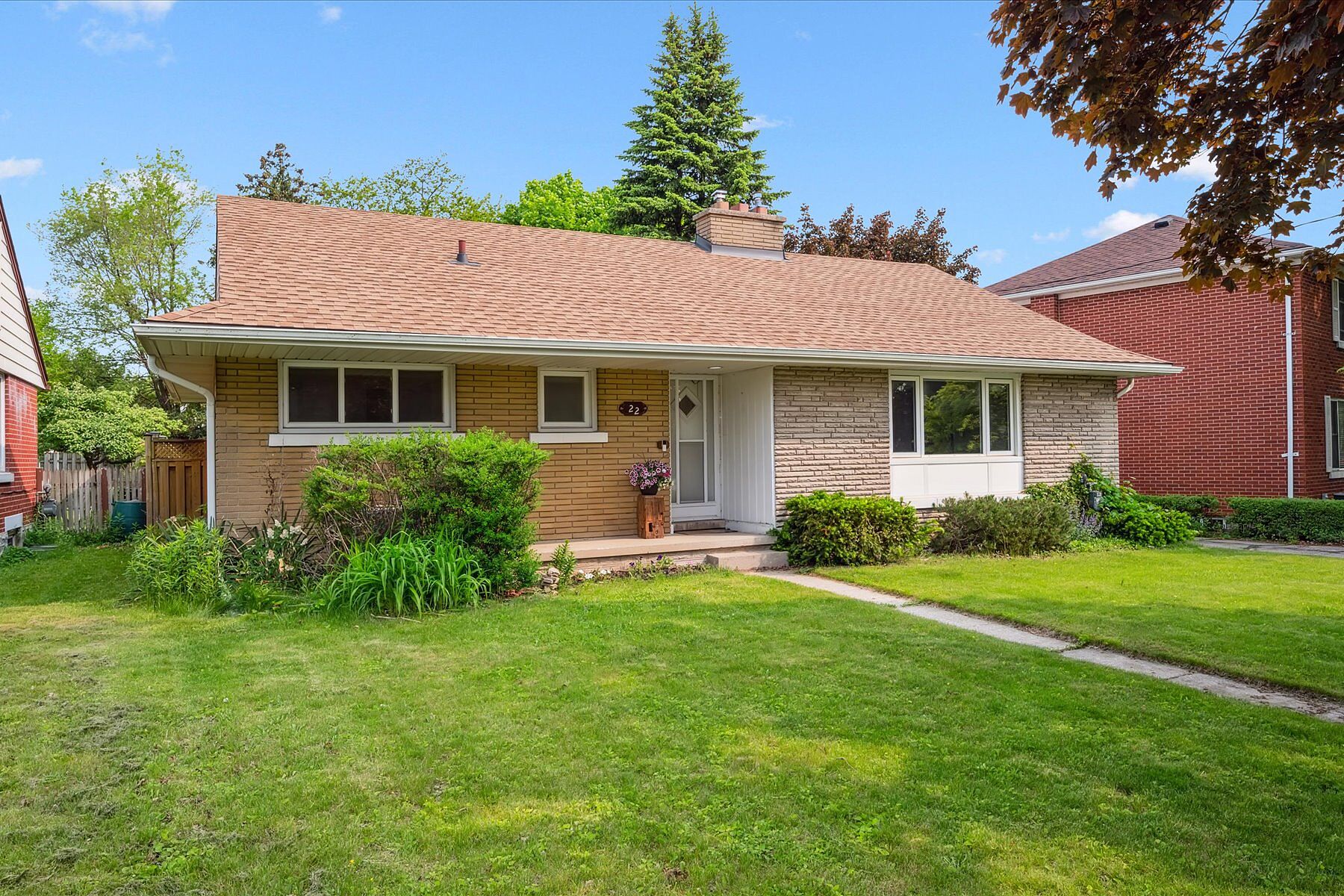 22 Jack Avenue