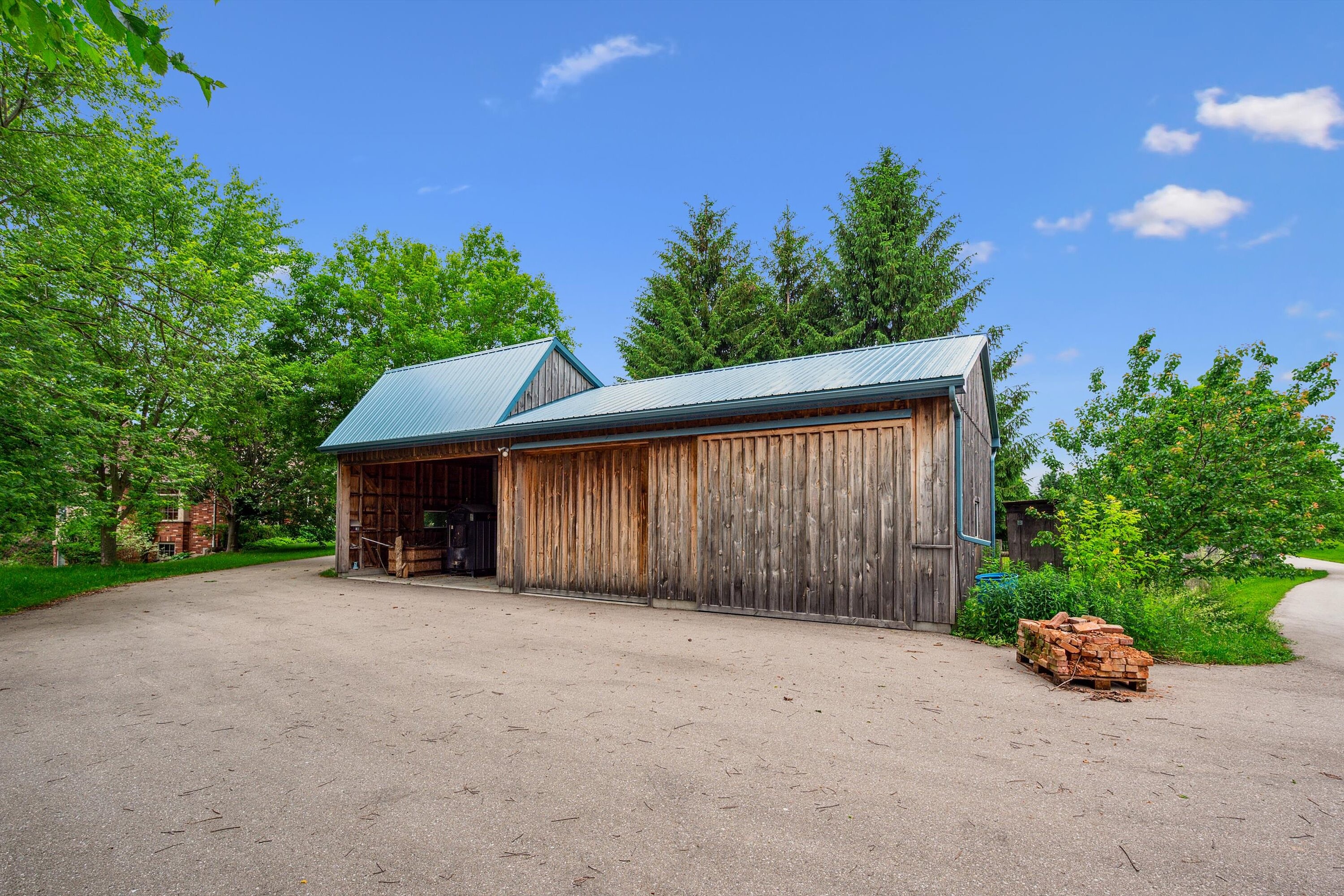 1492 Maple Bend Road