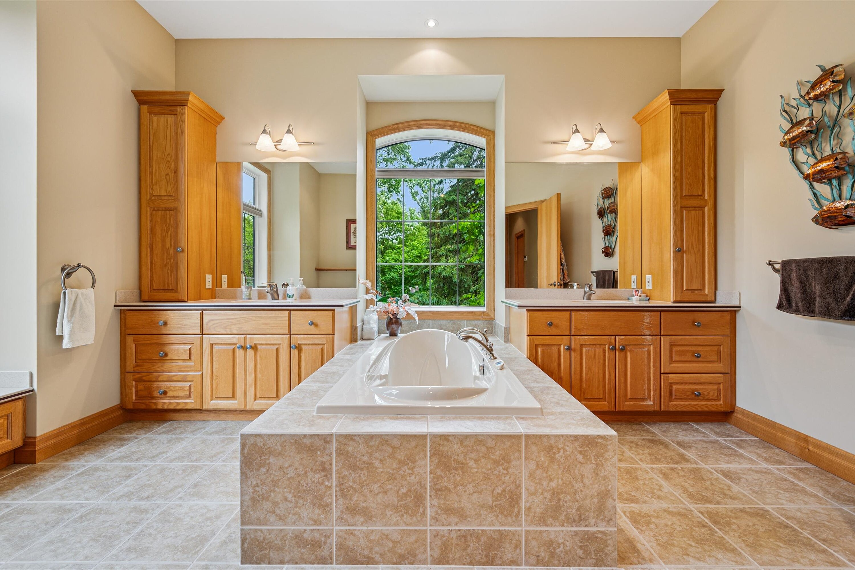1492 Maple Bend Road