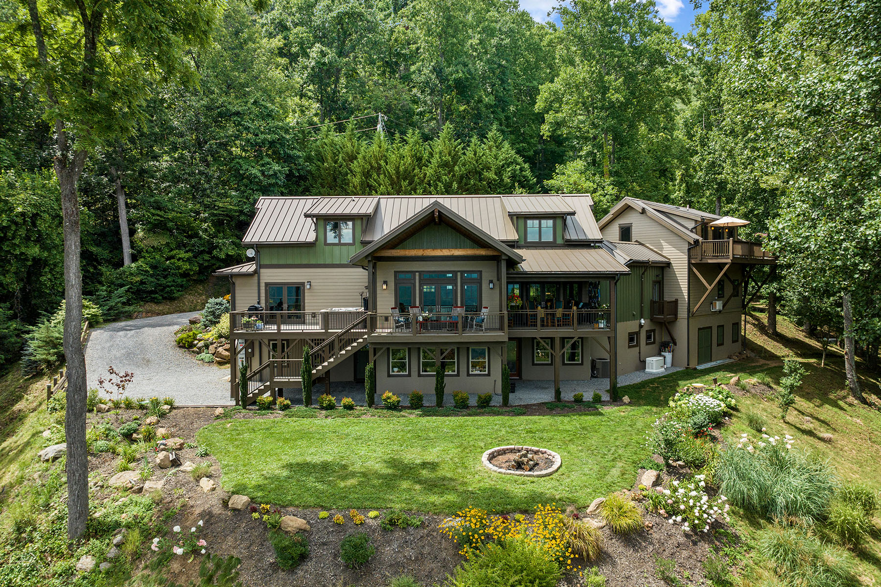 1045 Cobblestone Drive