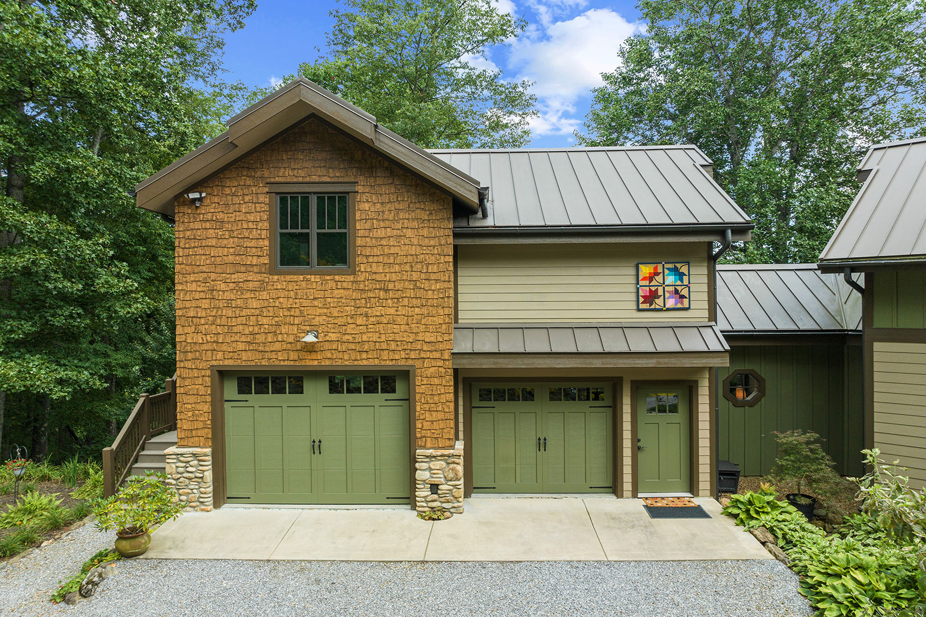 1045 Cobblestone Drive