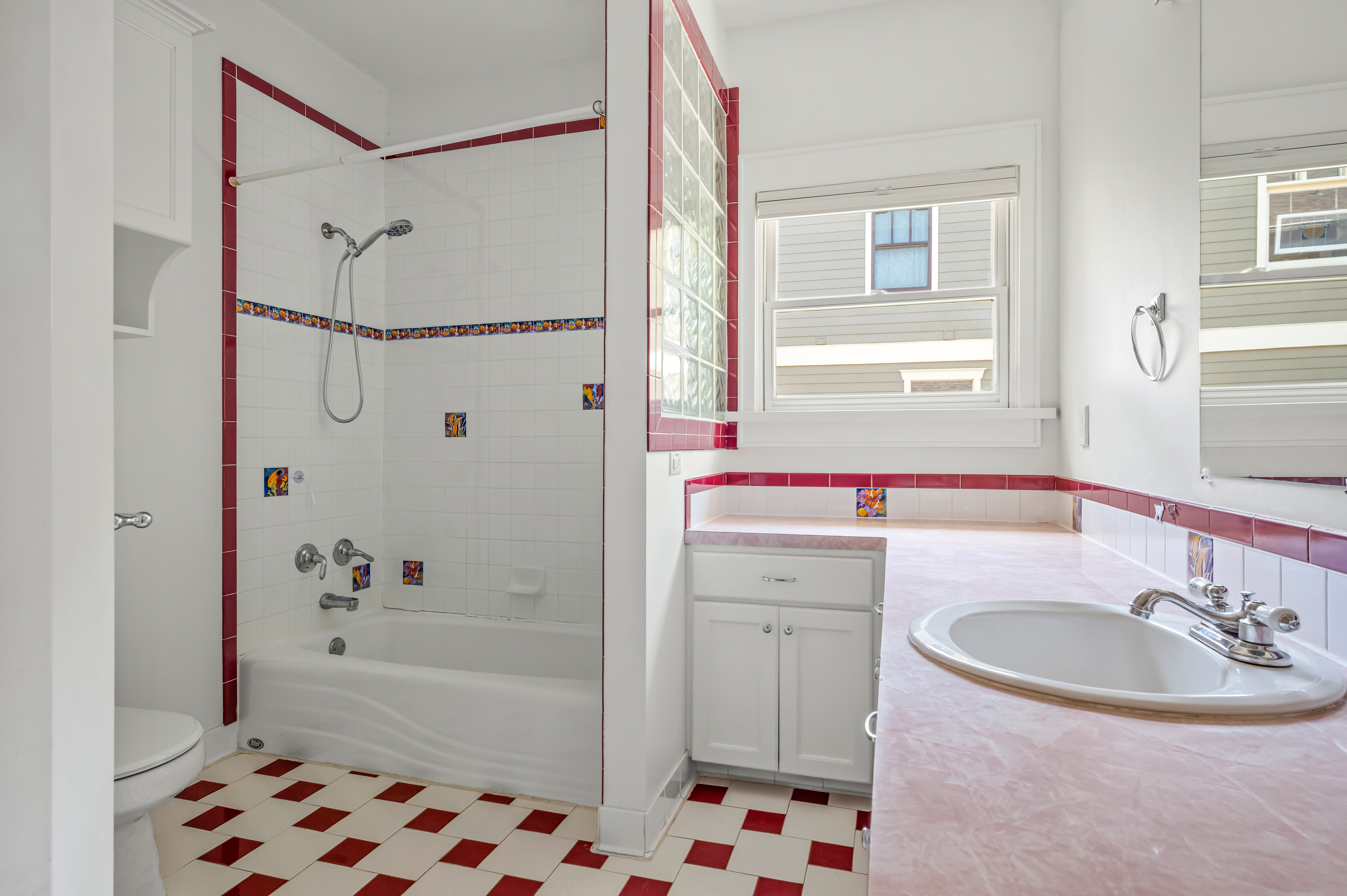 515 East 49th Street 