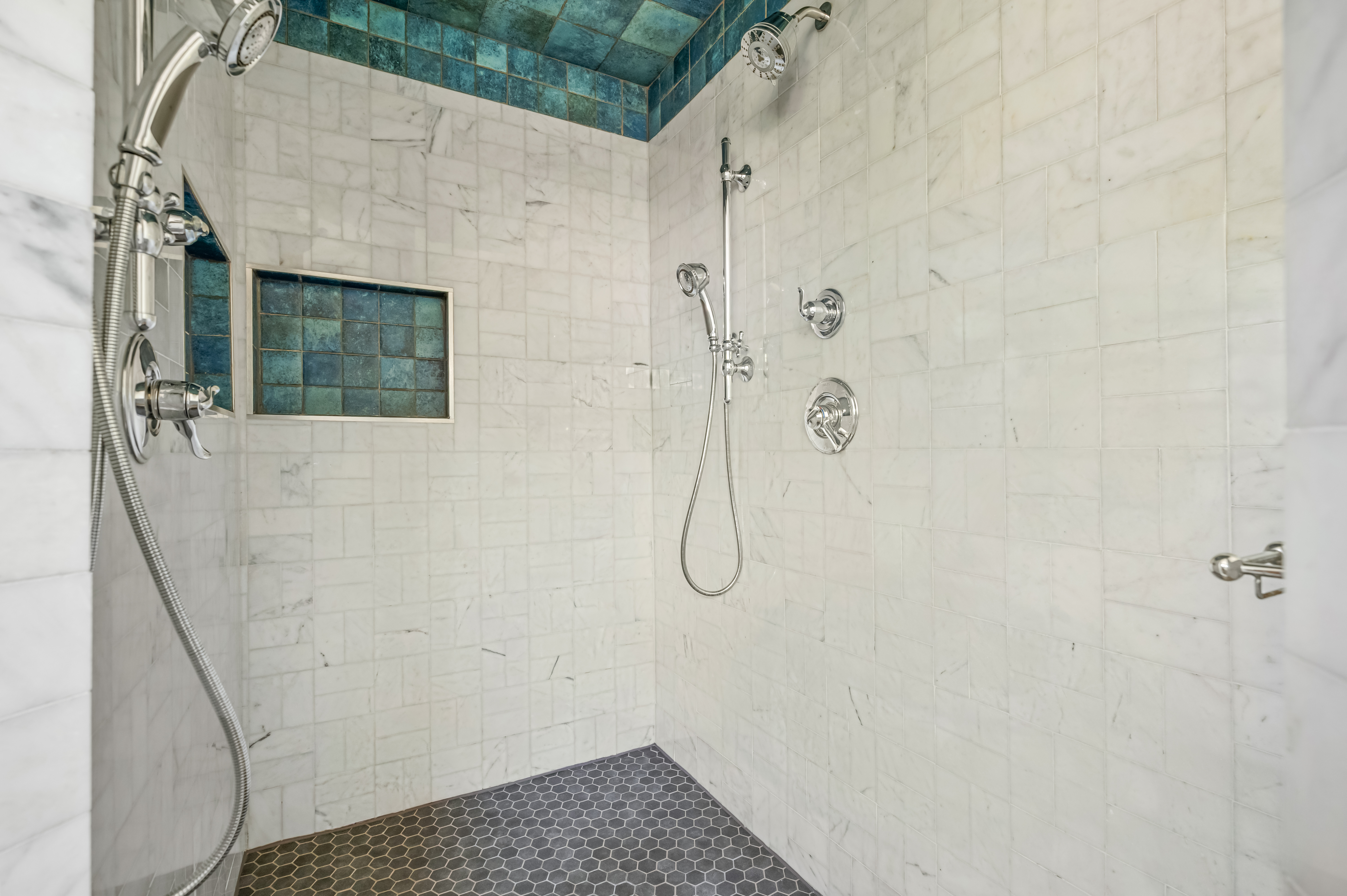 515 East 49th Street 