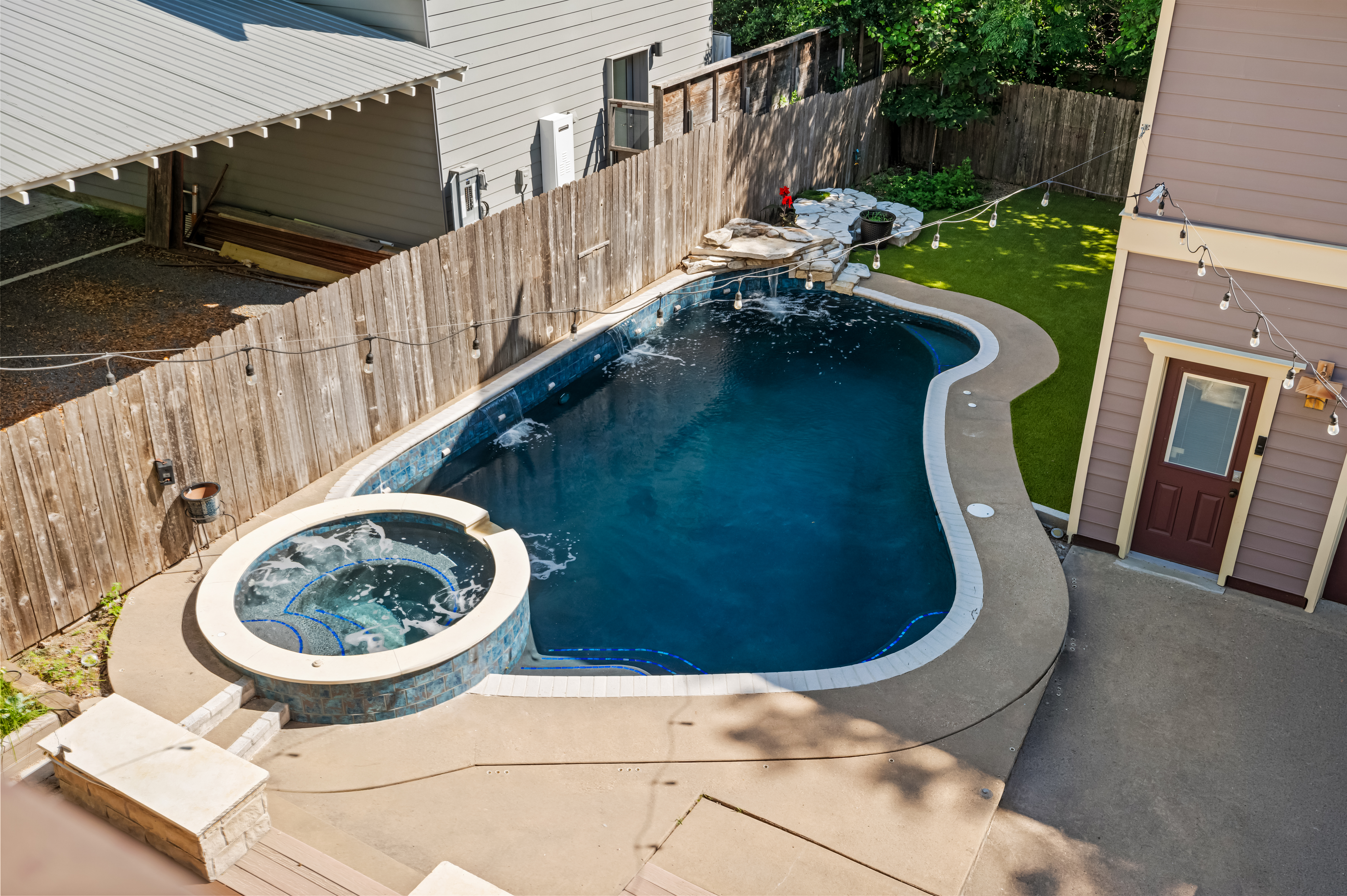 515 East 49th Street 