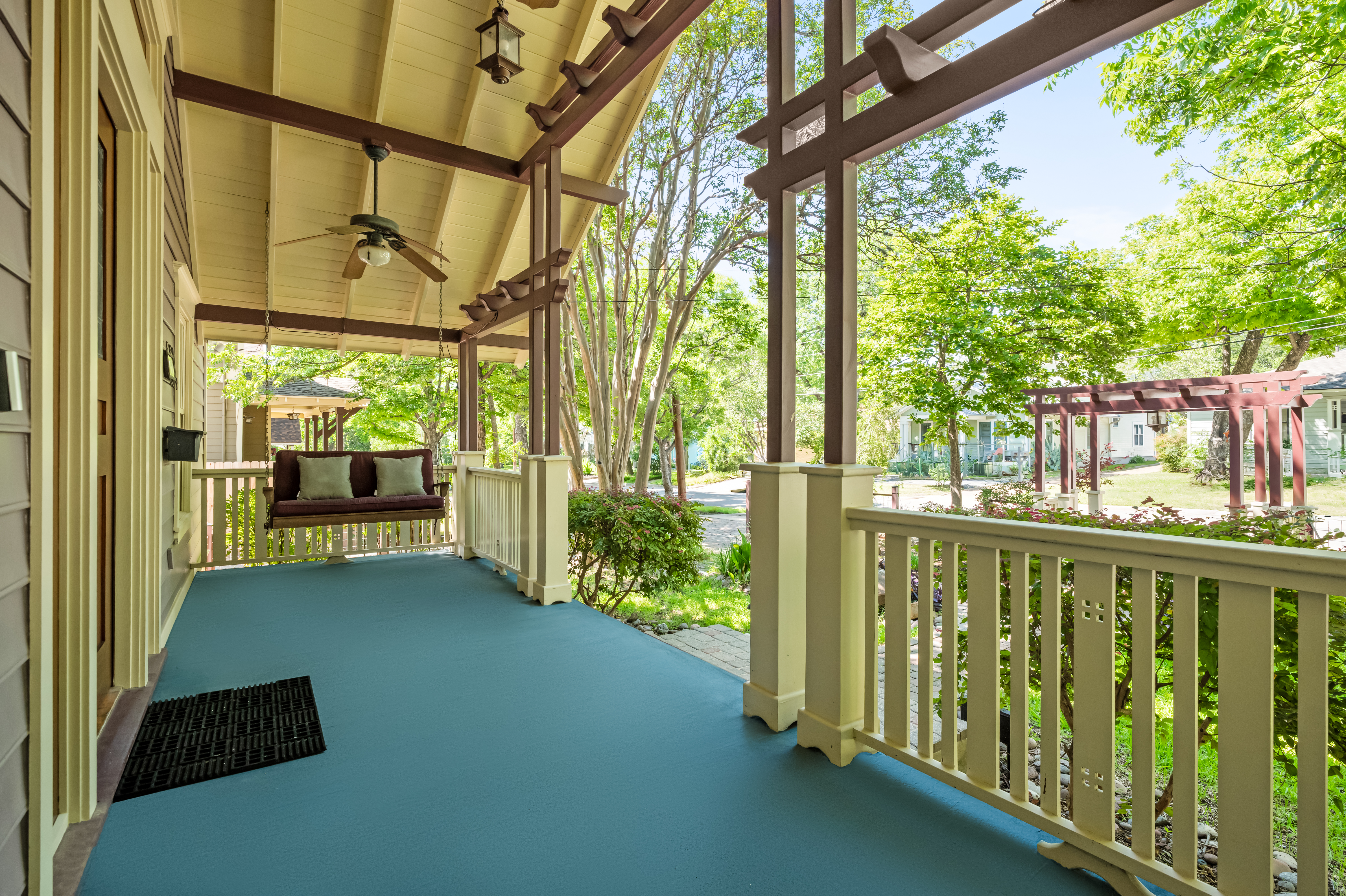515 East 49th Street 