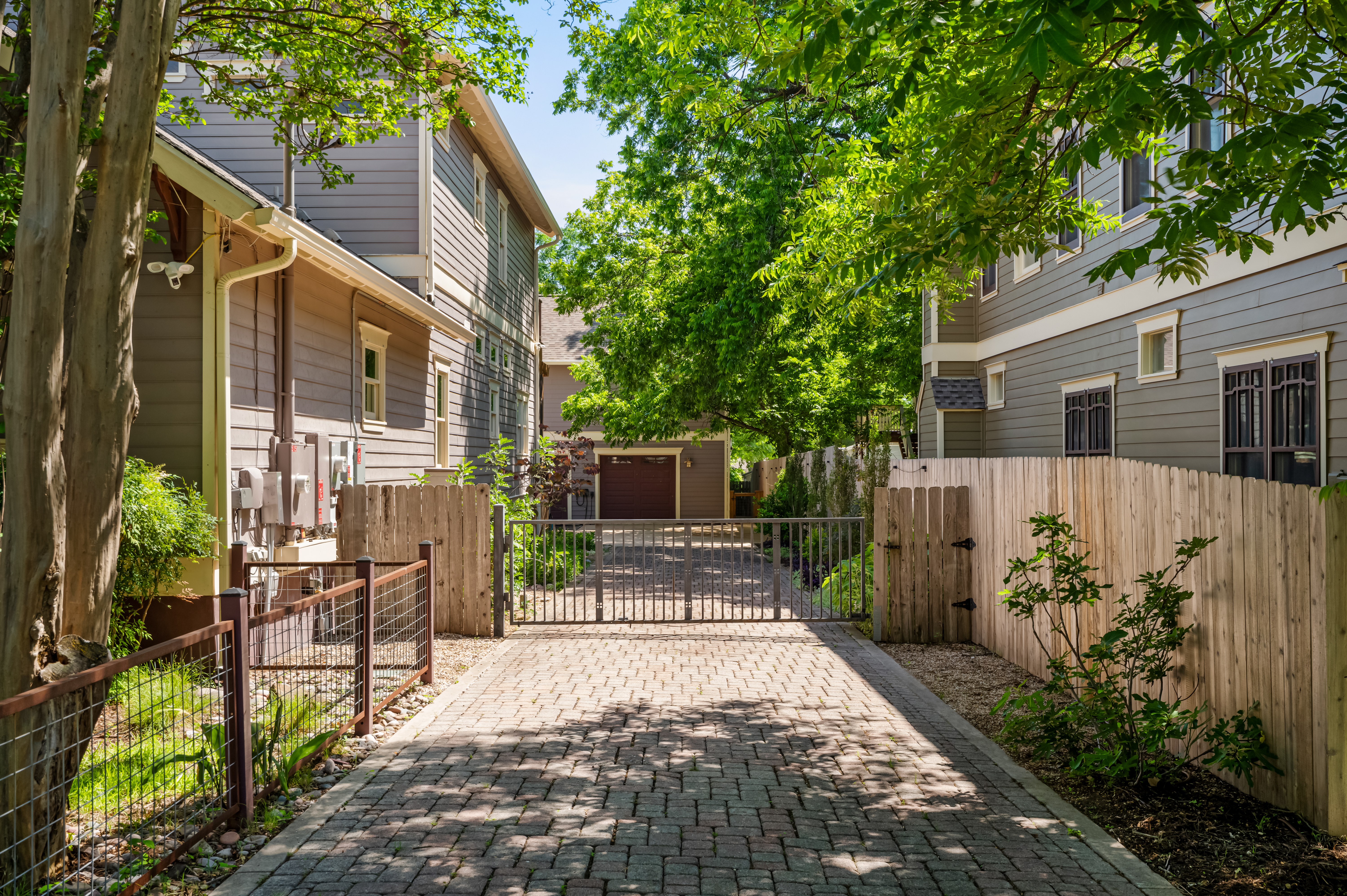 515 East 49th Street 