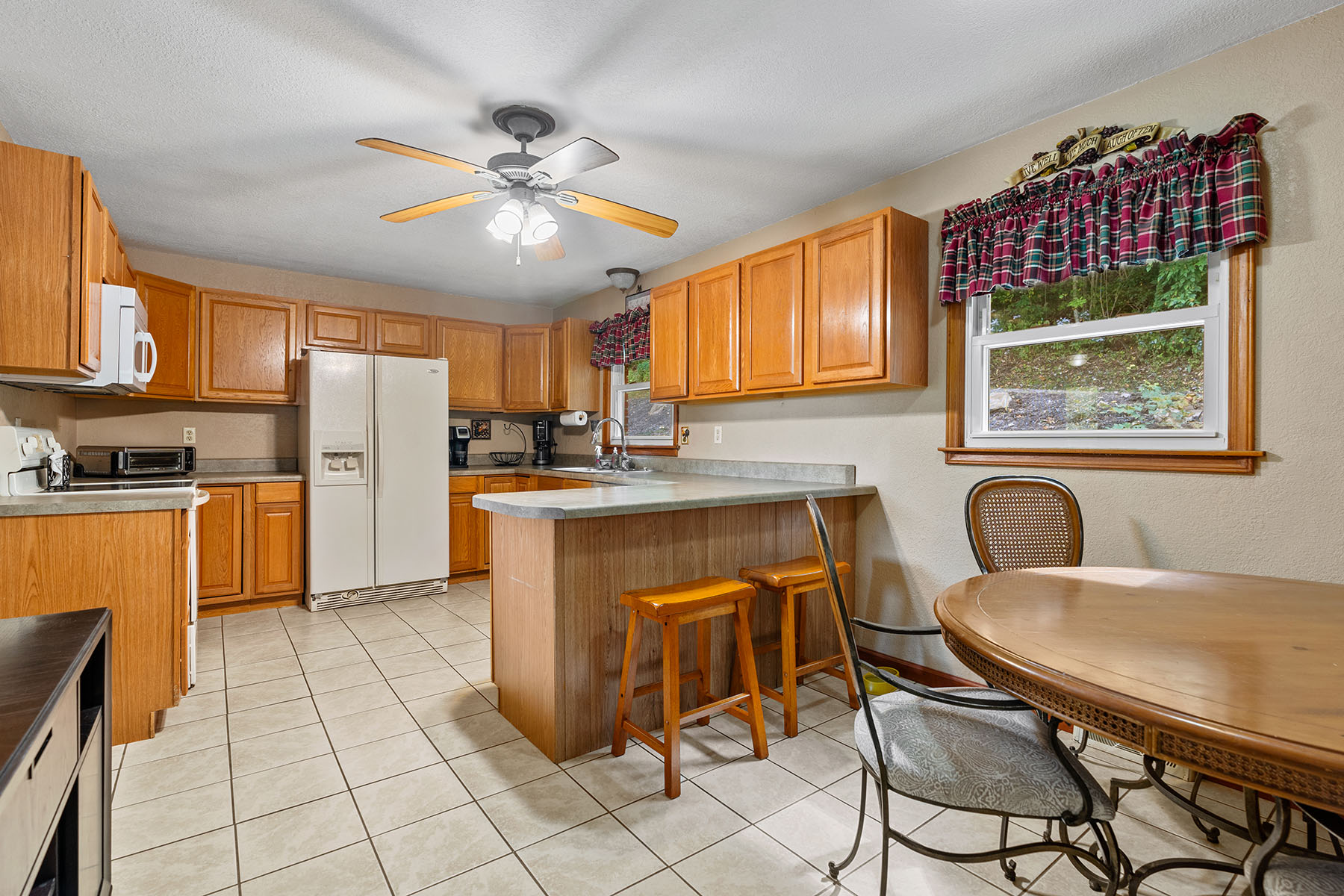 727 Big Cove Road