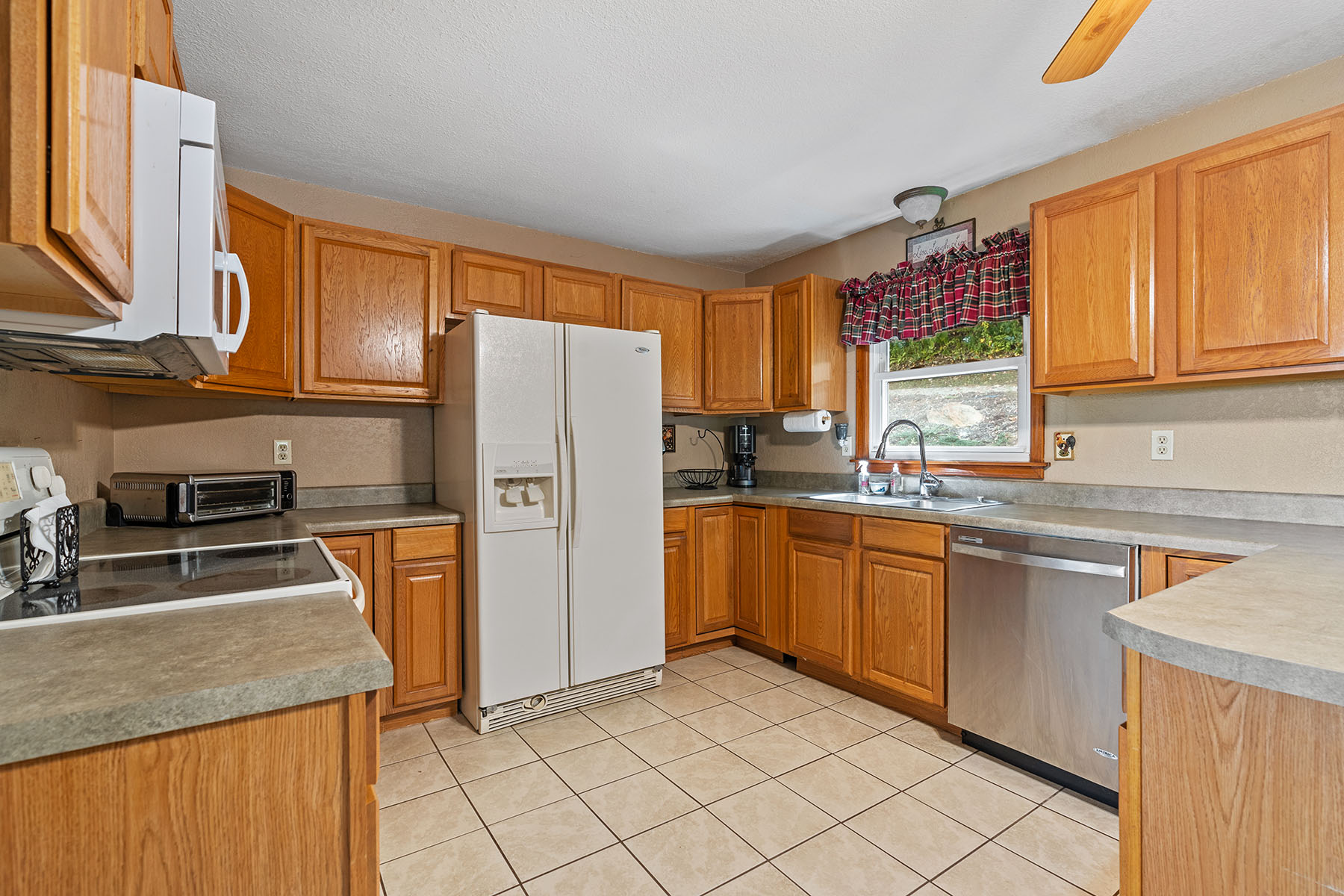 727 Big Cove Road