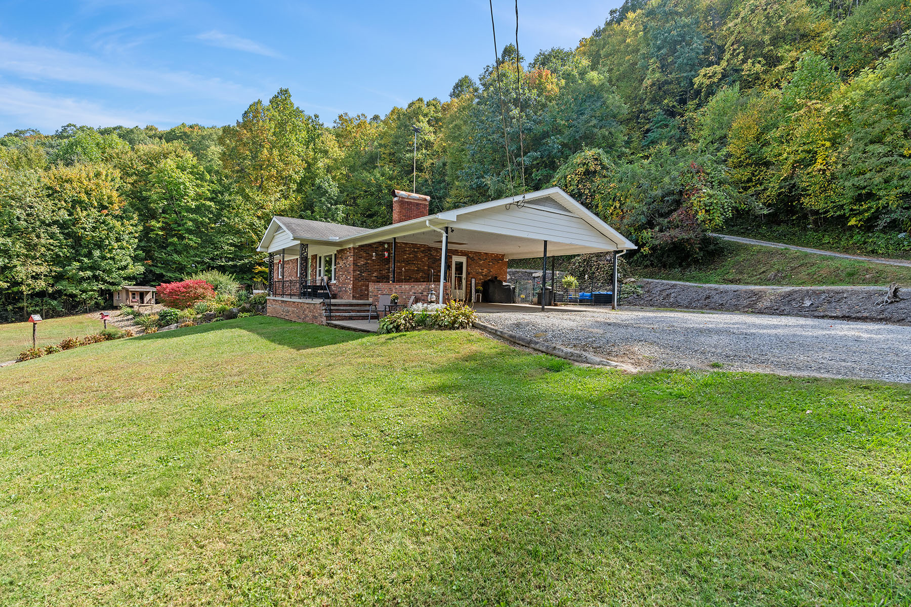 727 Big Cove Road