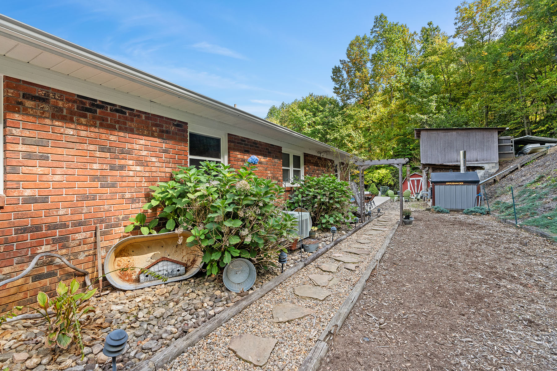 727 Big Cove Road