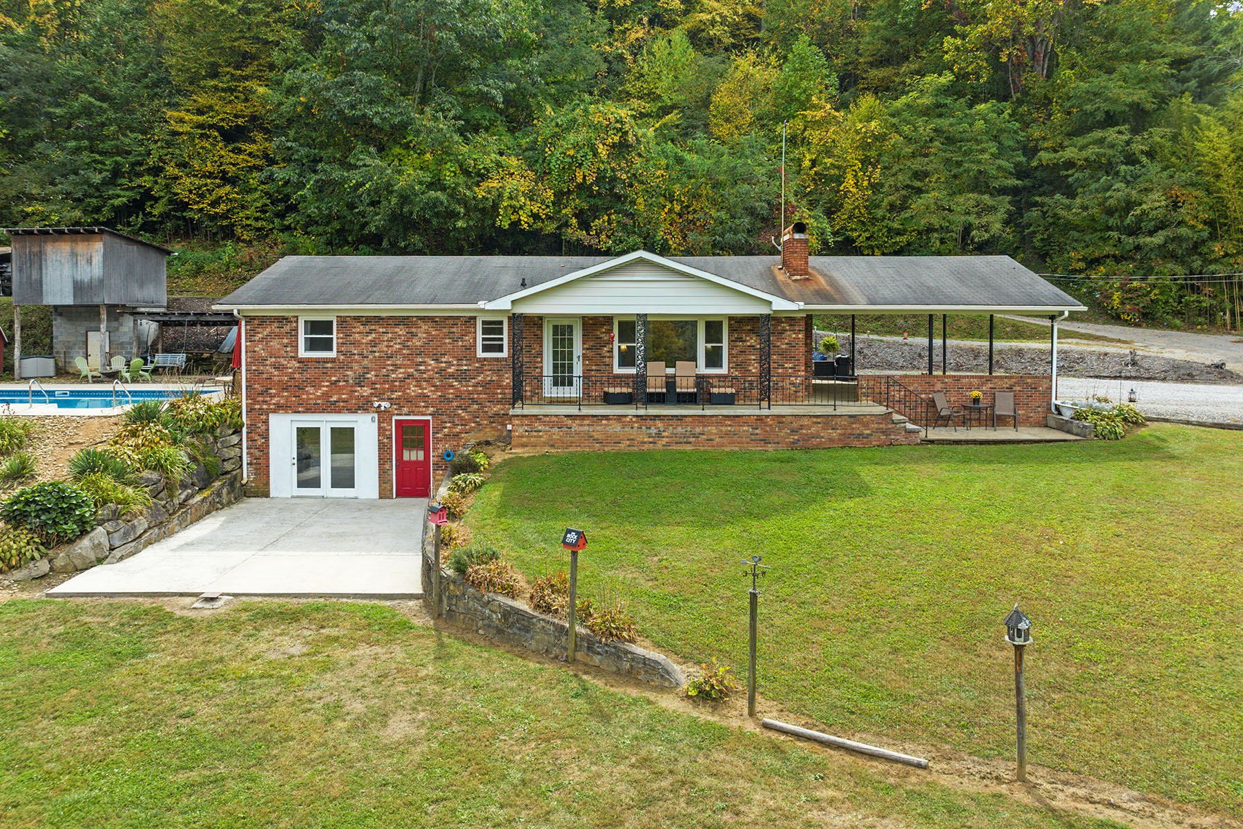 727 Big Cove Road
