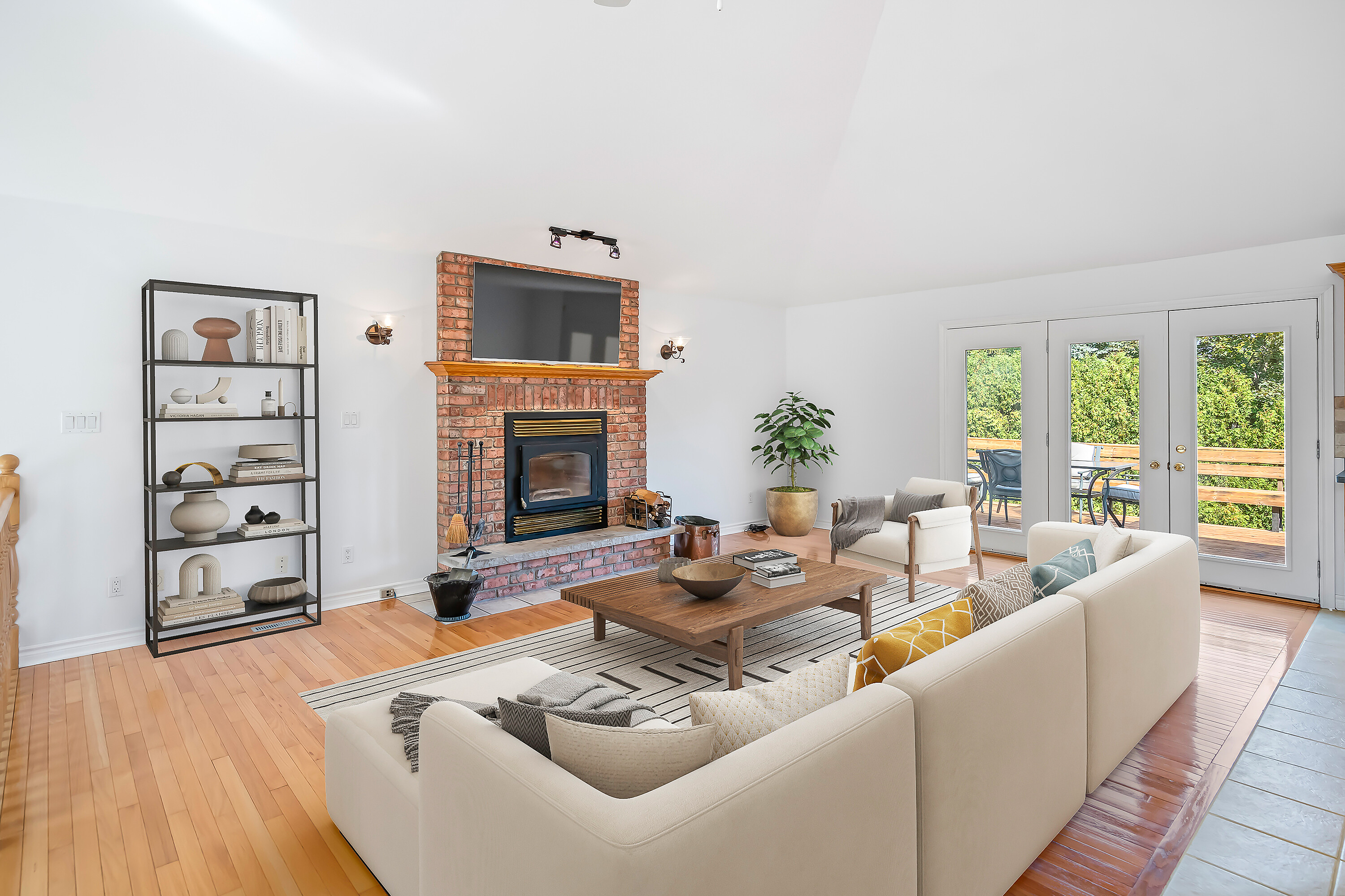 3121 Glenbrook Drive