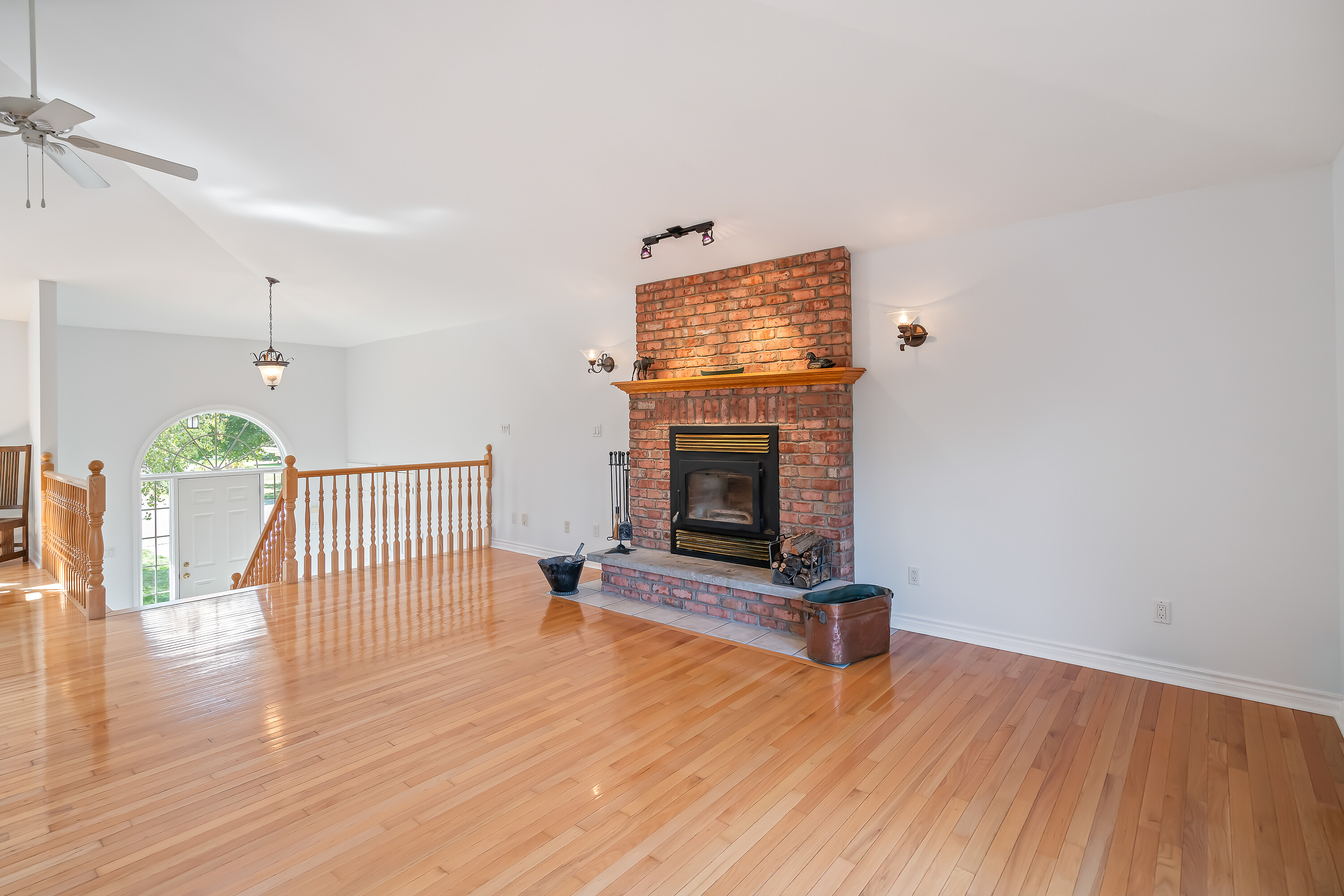3121 Glenbrook Drive