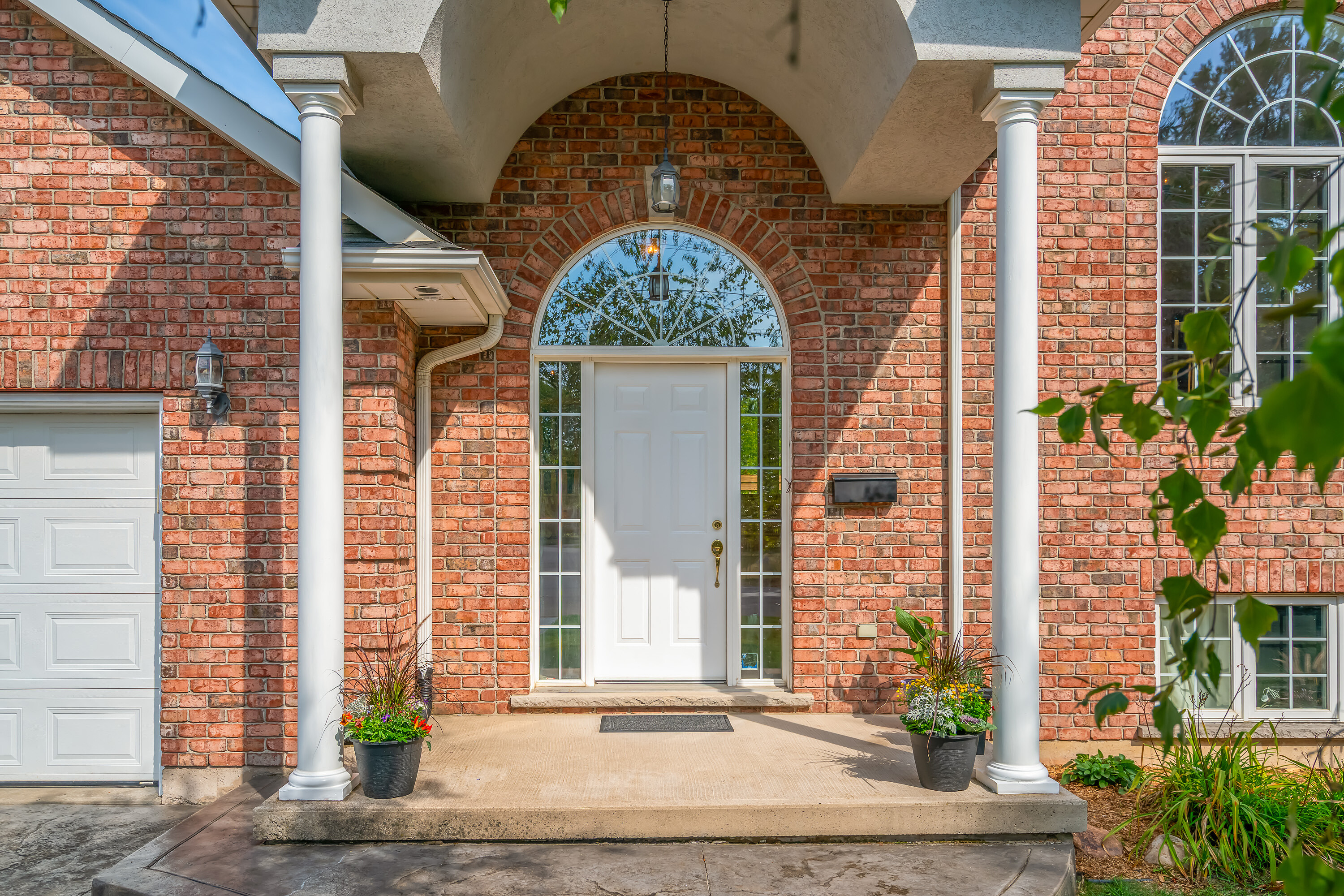 3121 Glenbrook Drive