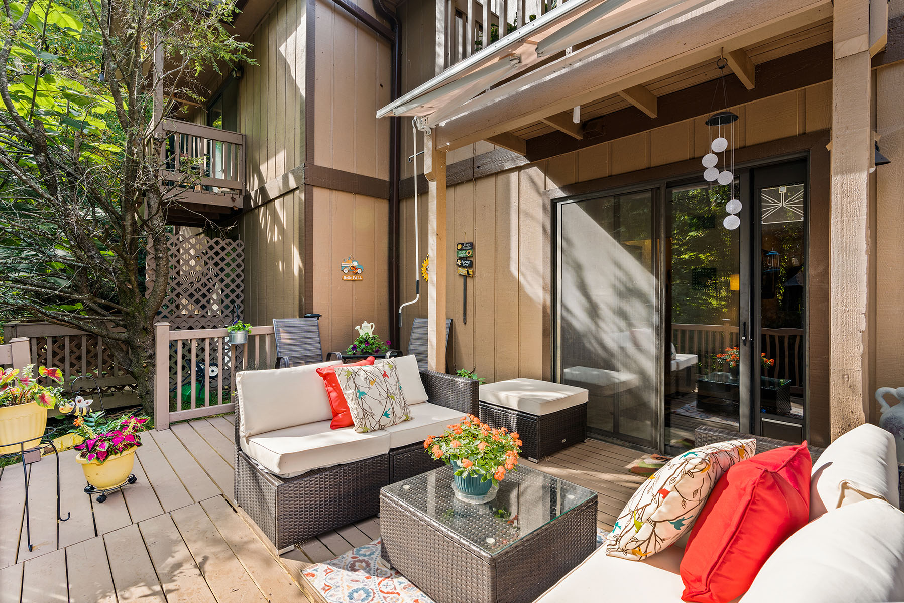 41 George Circle , 11