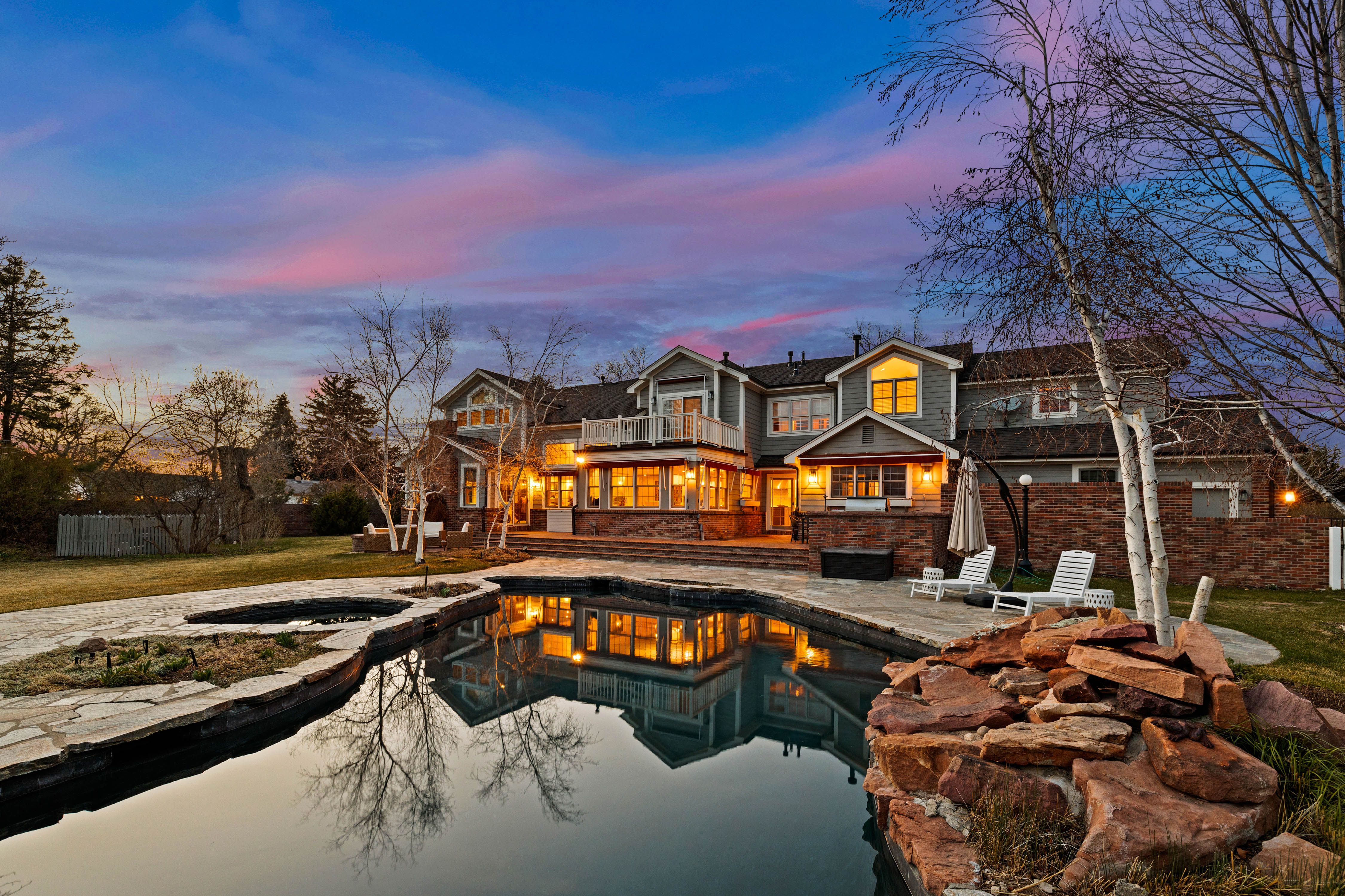 802 & 804 E Stanford Avenue 