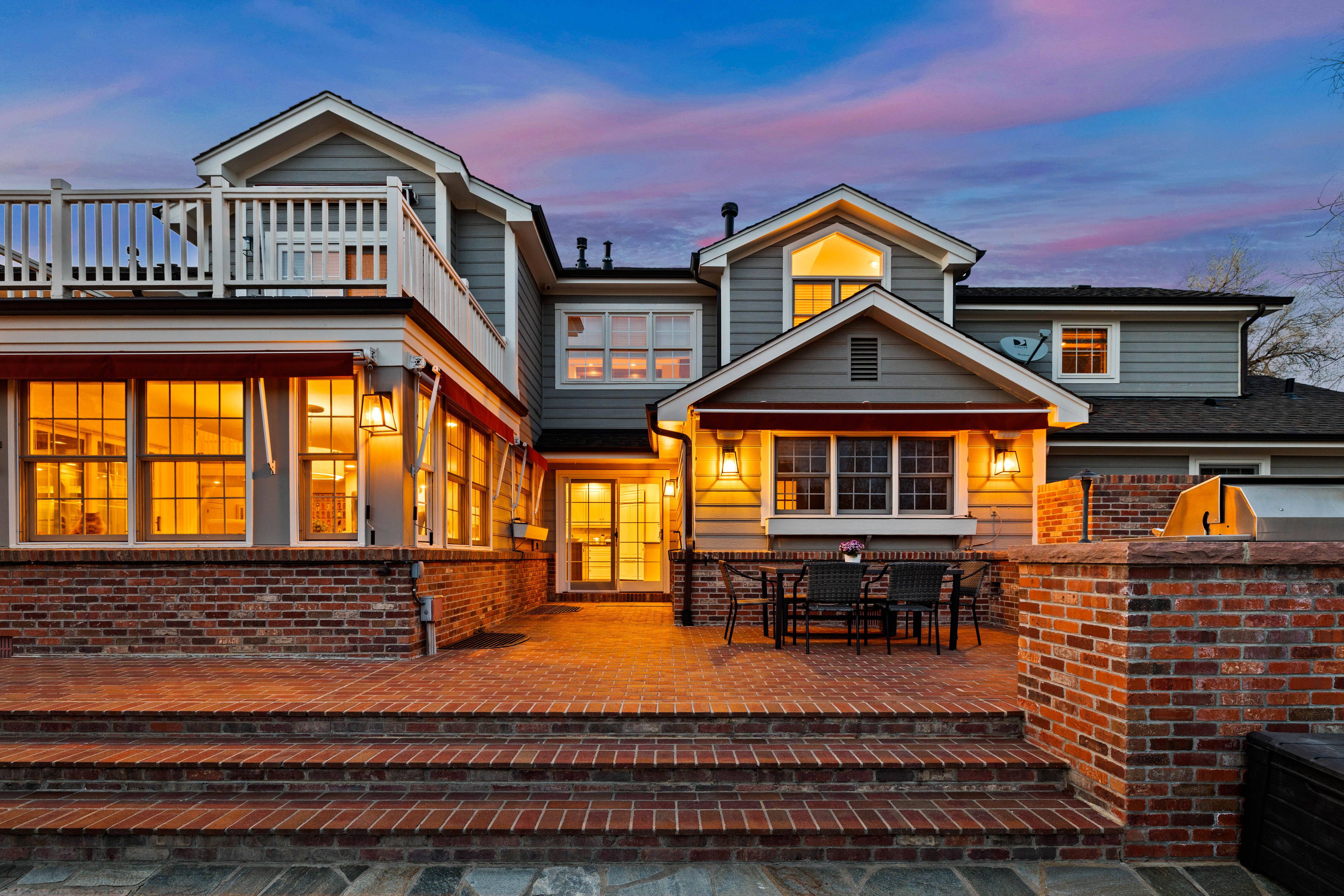 802 & 804 E Stanford Avenue 