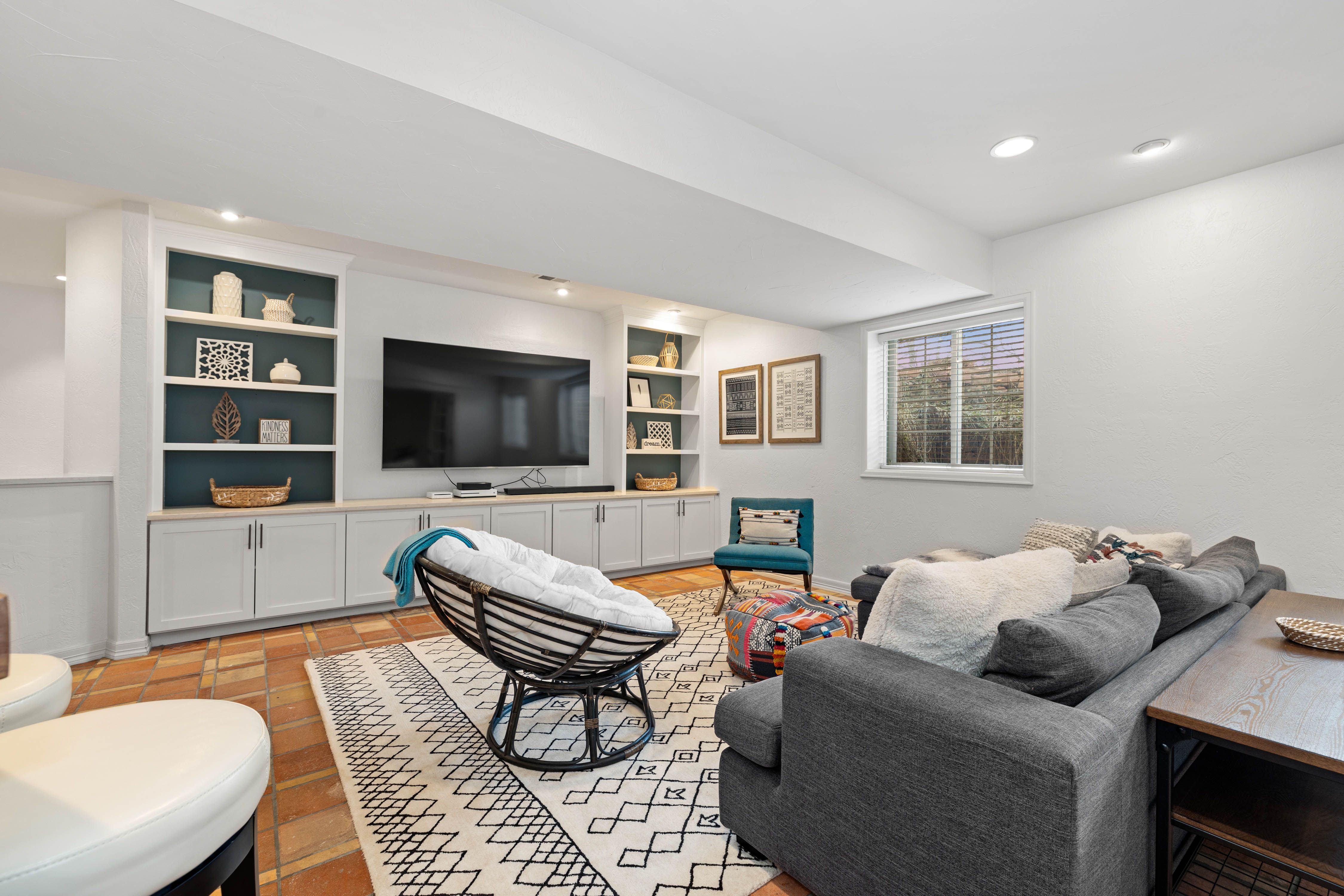 802 & 804 E Stanford Avenue 