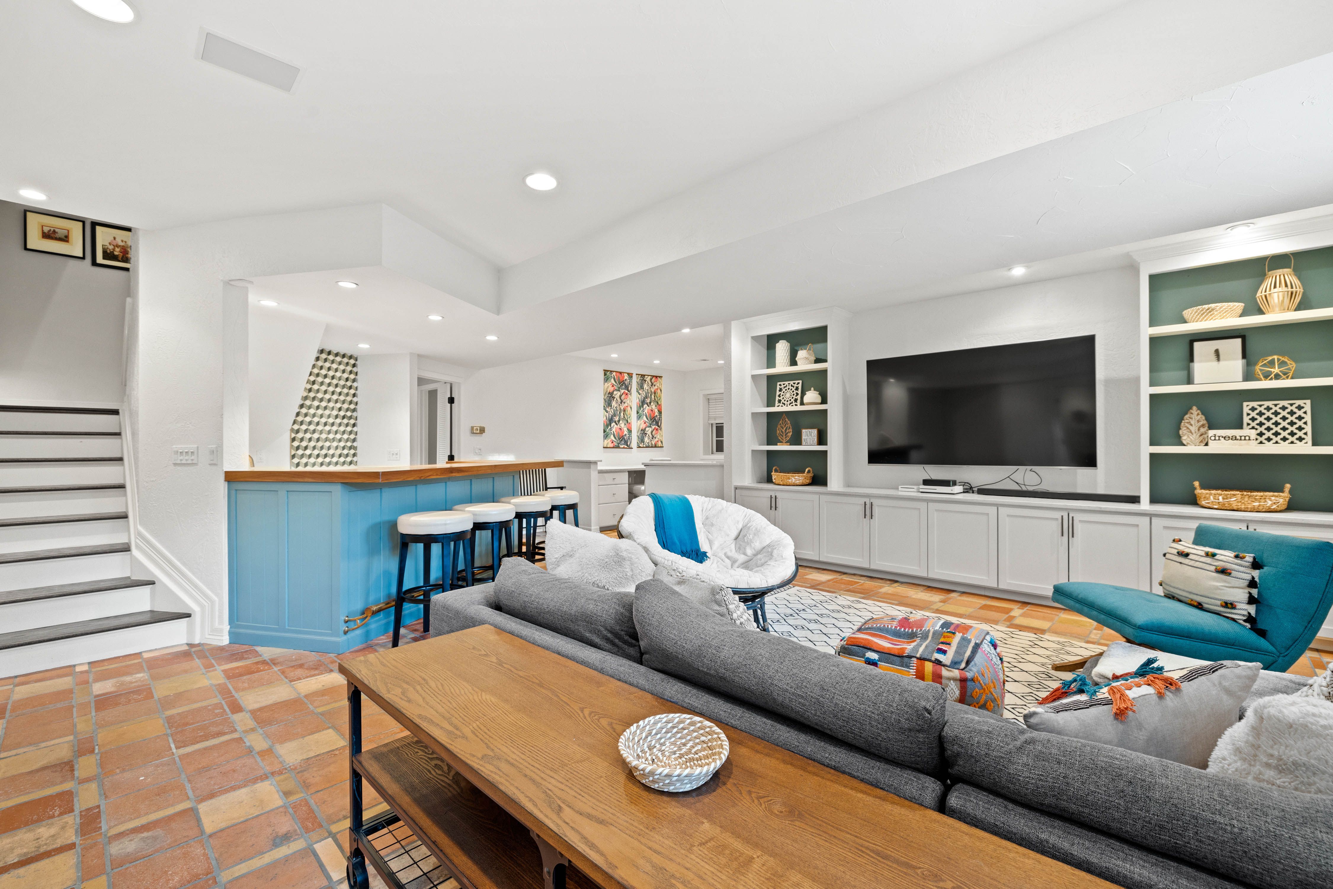 802 & 804 E Stanford Avenue 