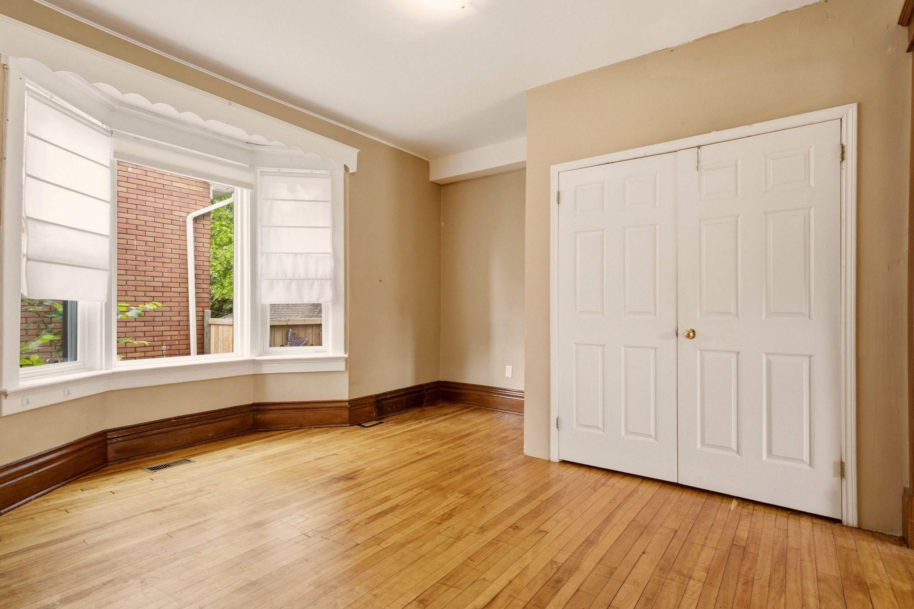 112 Glasgow Street  B