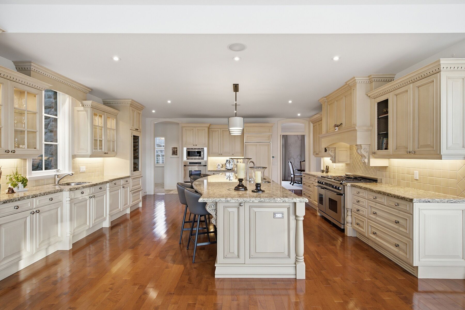 28 Deer Ridge Crescent