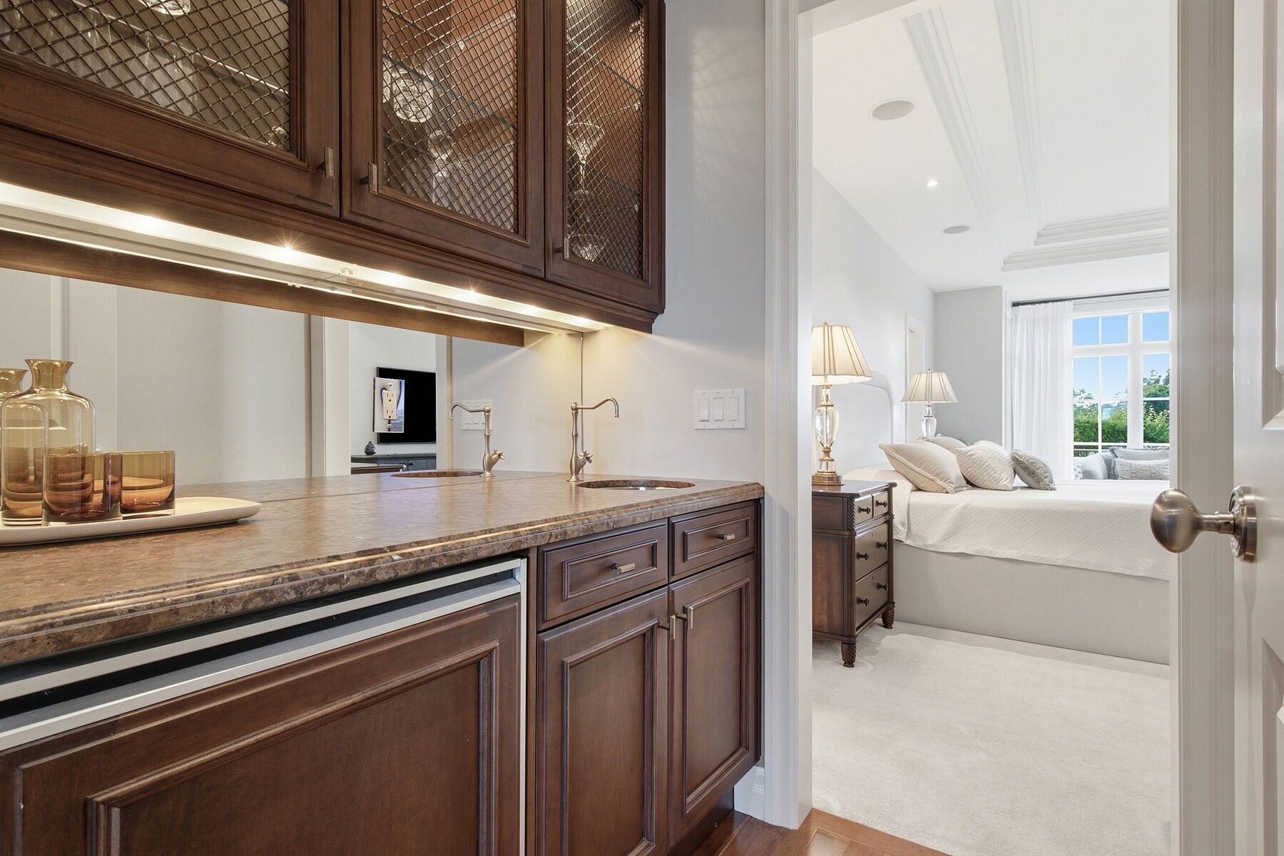 28 Deer Ridge Crescent
