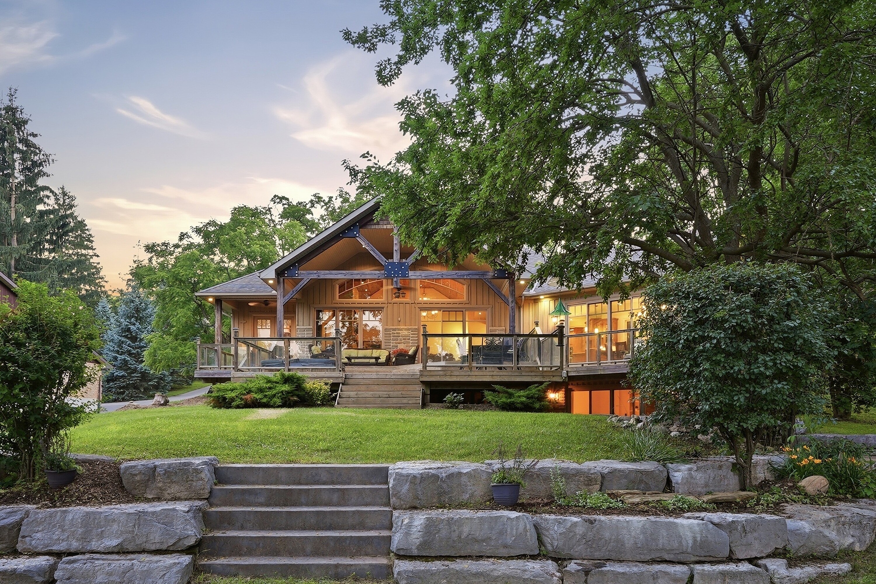 265 West River Road