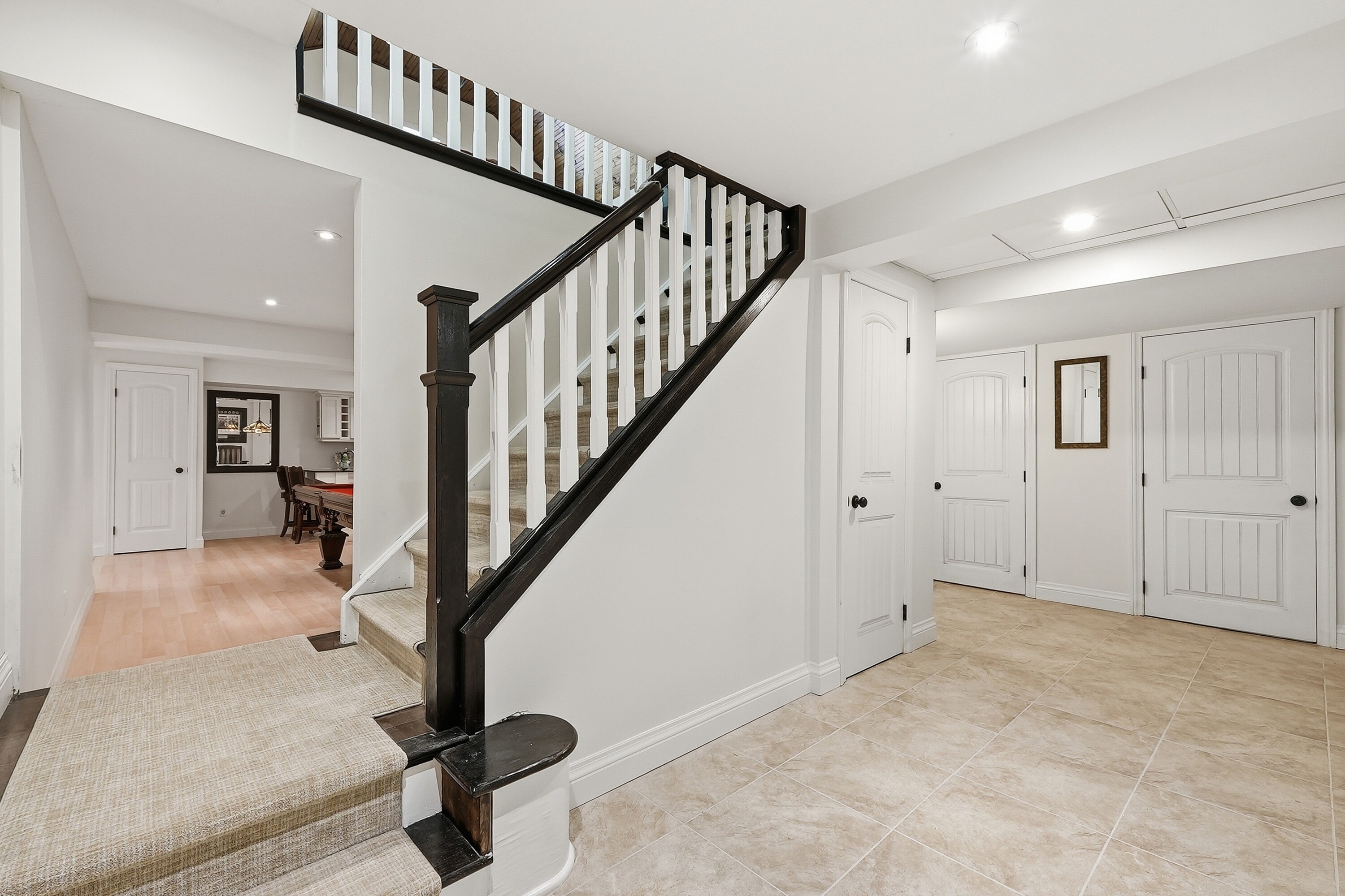 265 West River Road