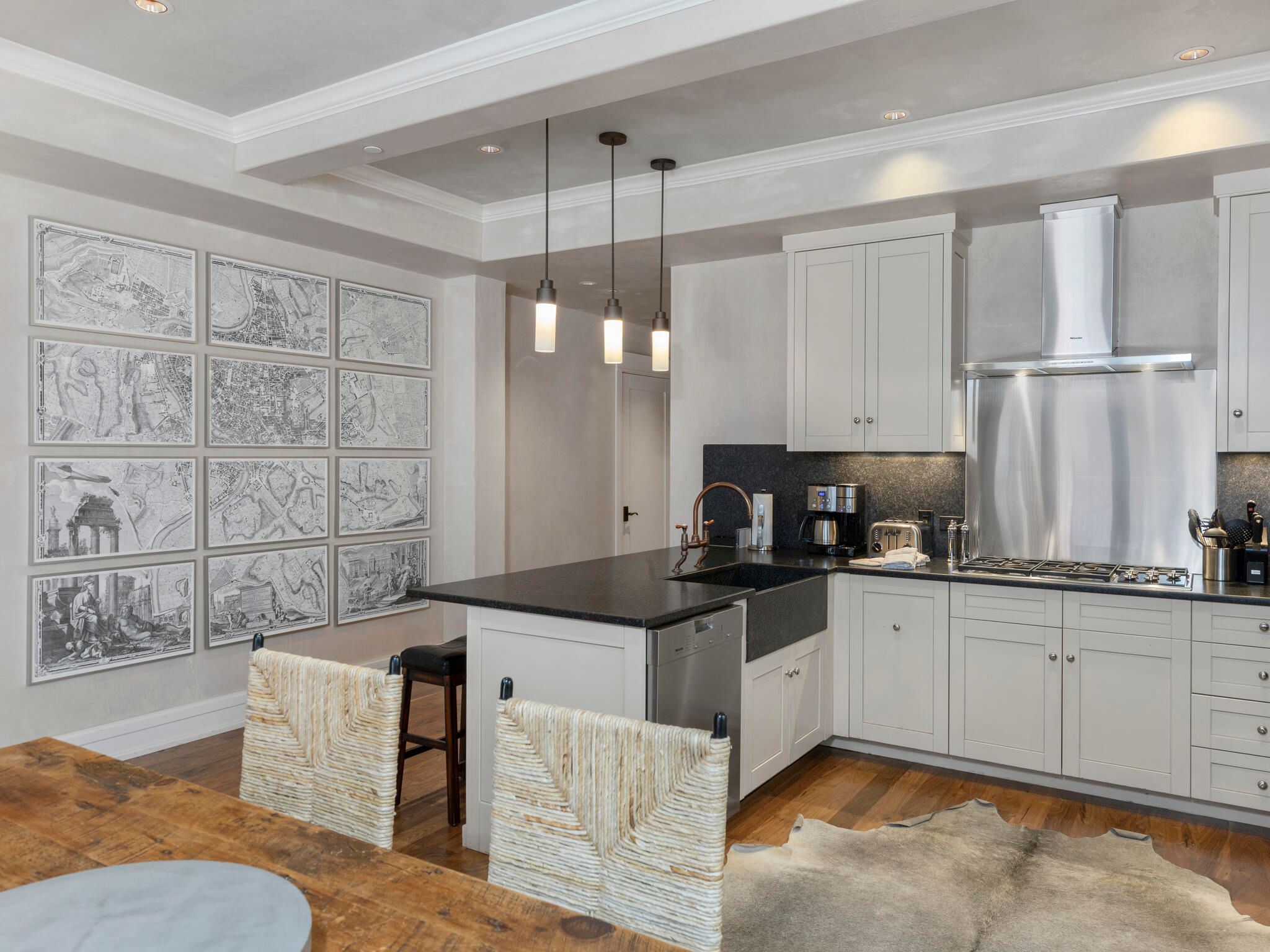 398 S Davis Street Central 101 