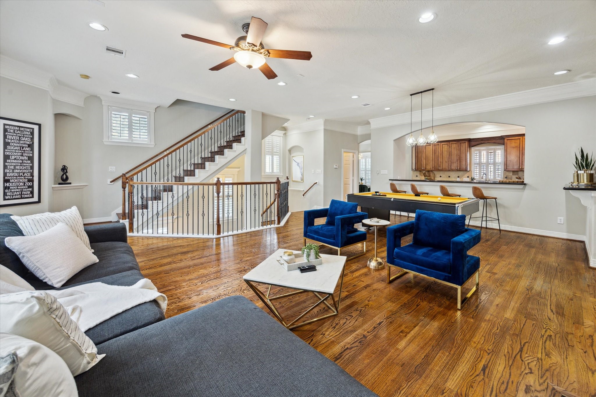 918 Detering Street
