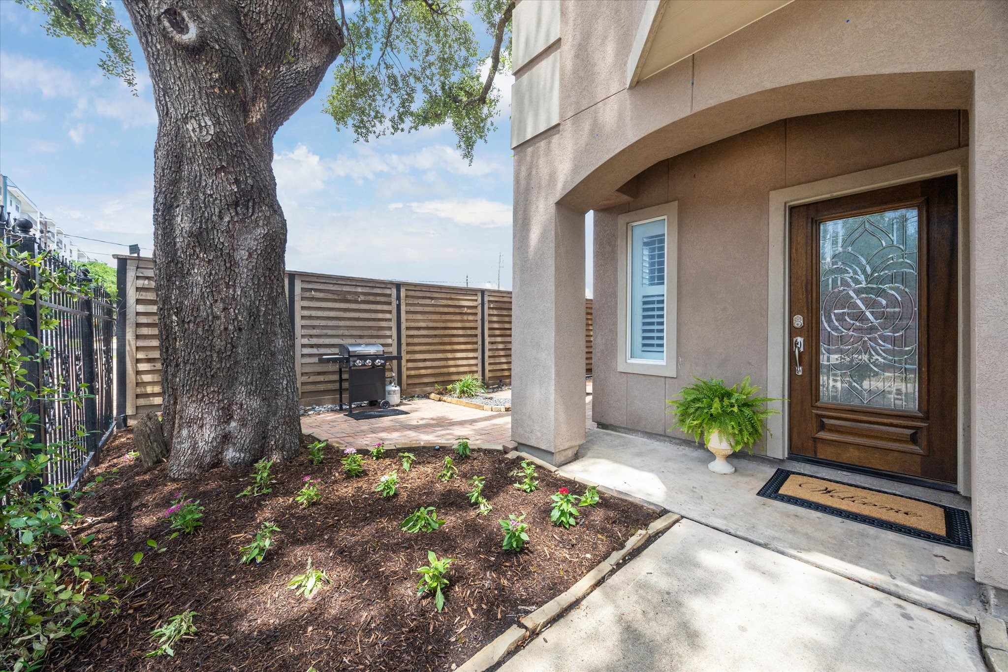918 Detering Street