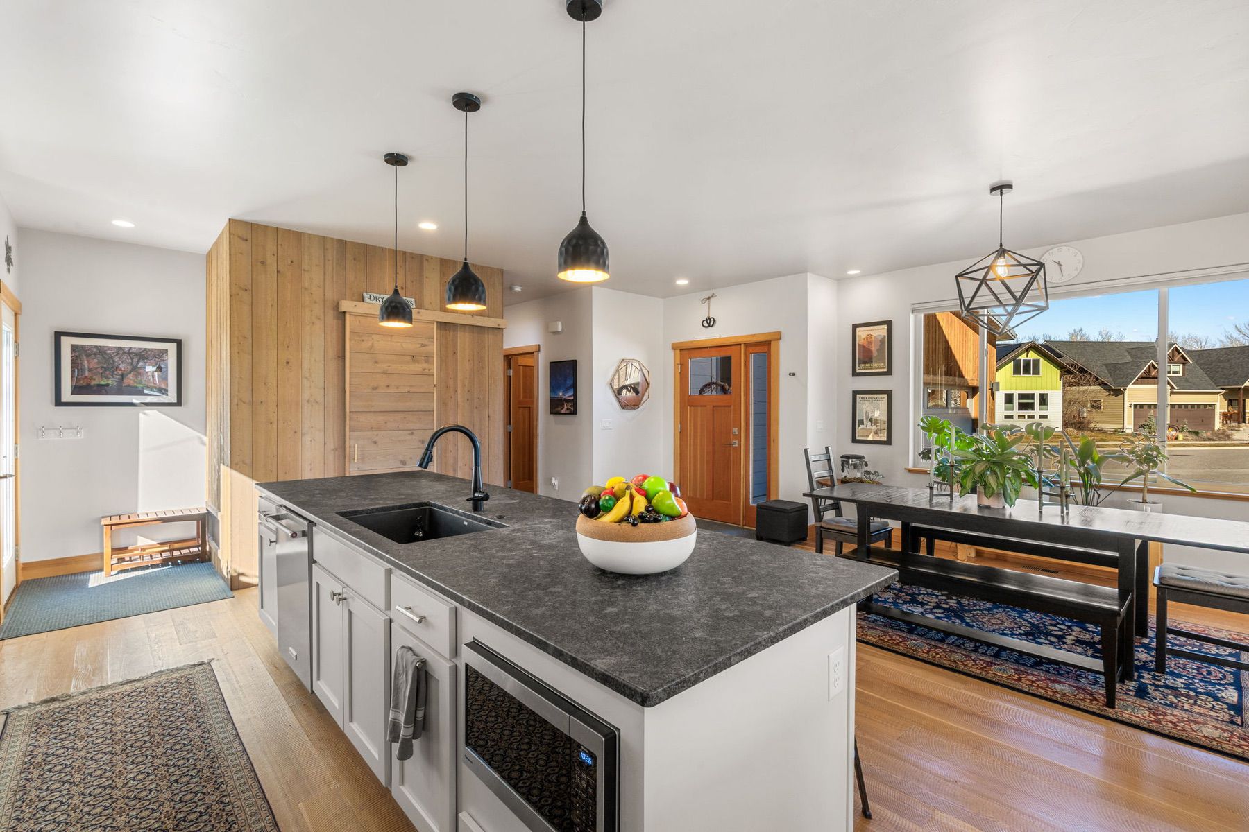 1804 Chippewa Lane