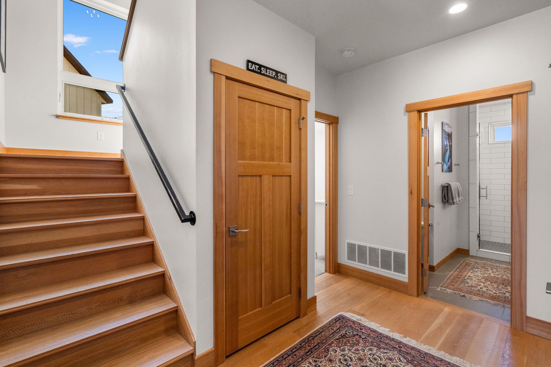 1804 Chippewa Lane