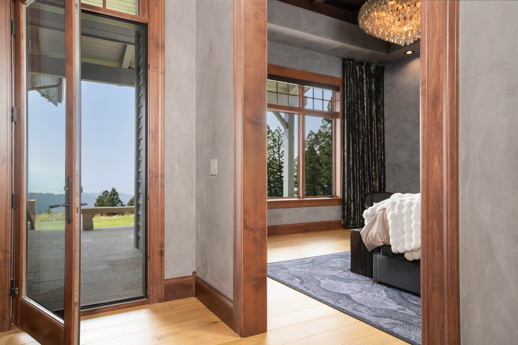 1220 Green Valley Way