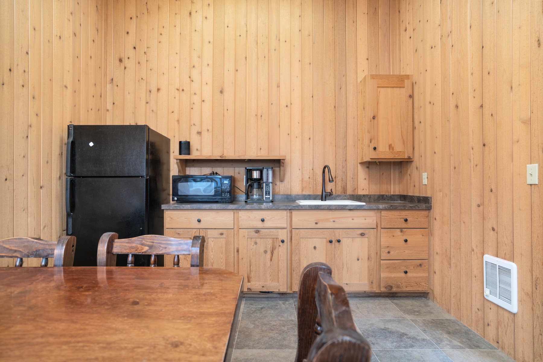 1220 Green Valley Way