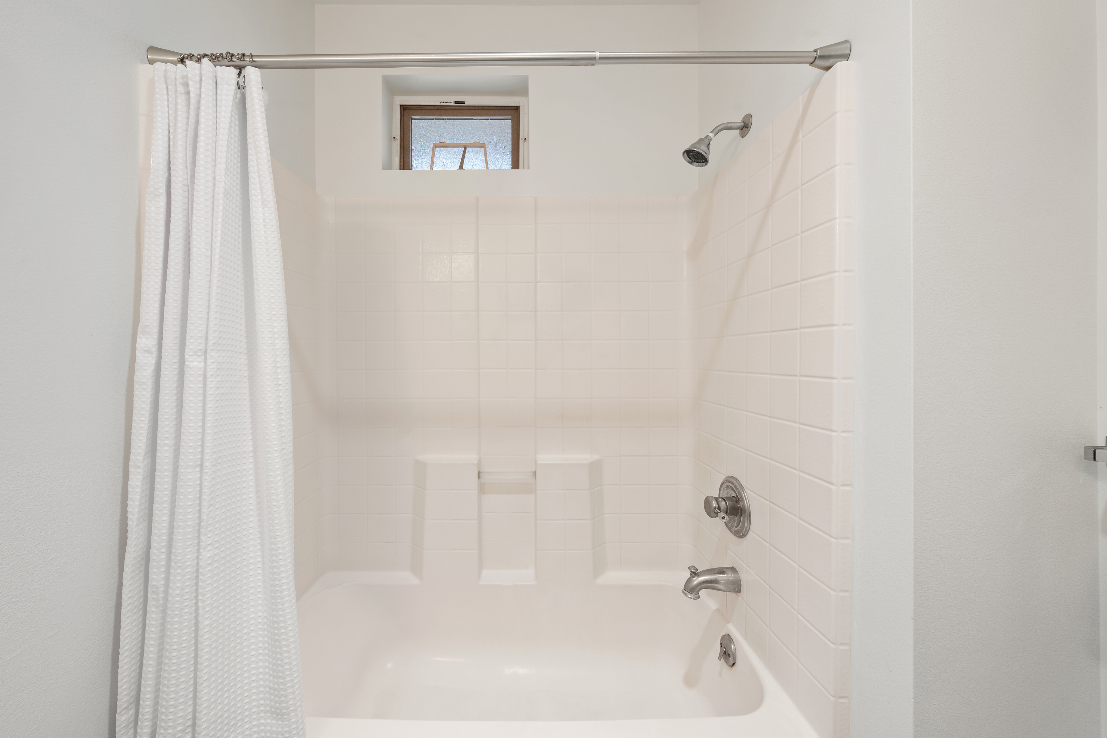 Breakers #E20 3708 Lower Honoapiilani Road