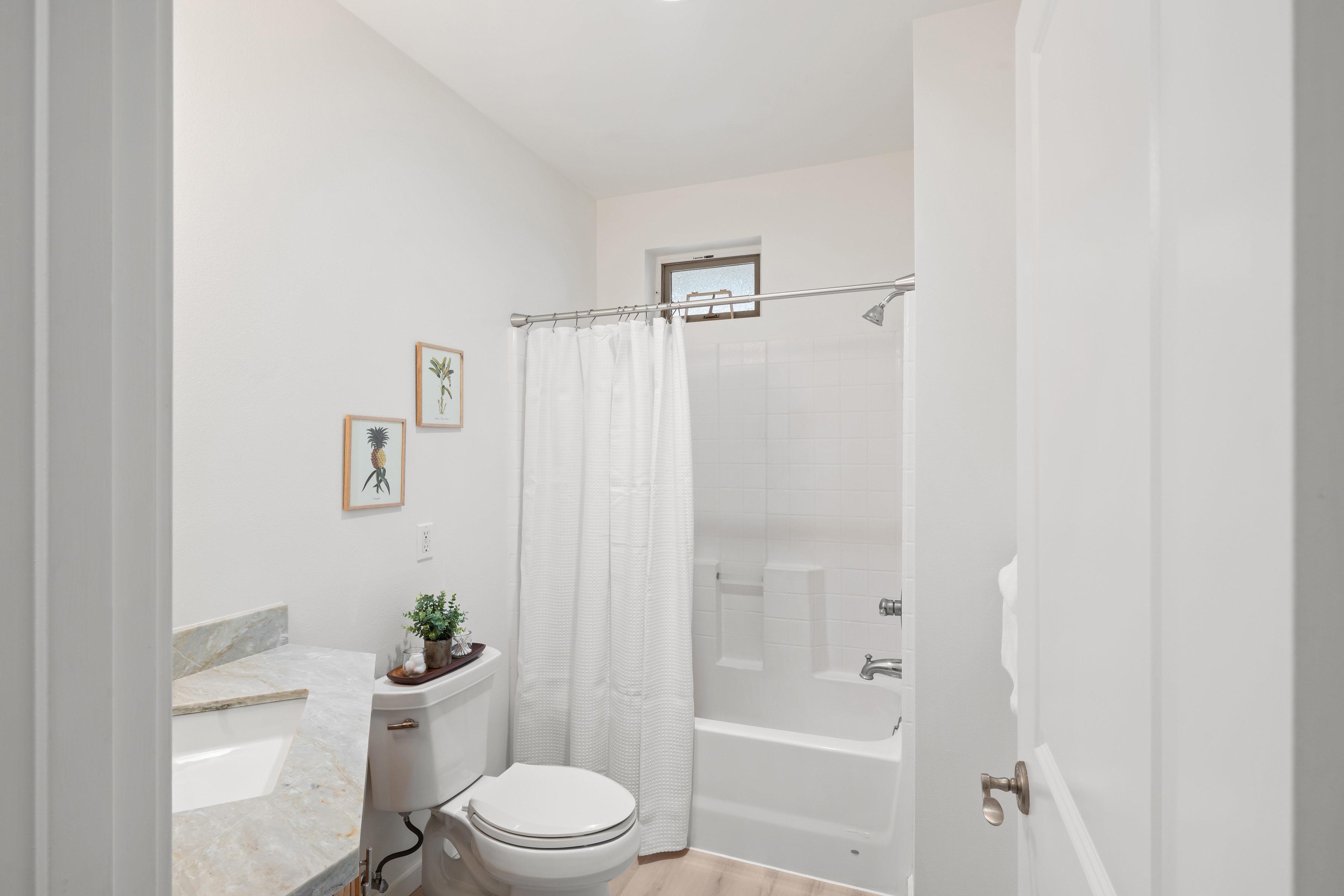 Breakers #E20 3708 Lower Honoapiilani Road