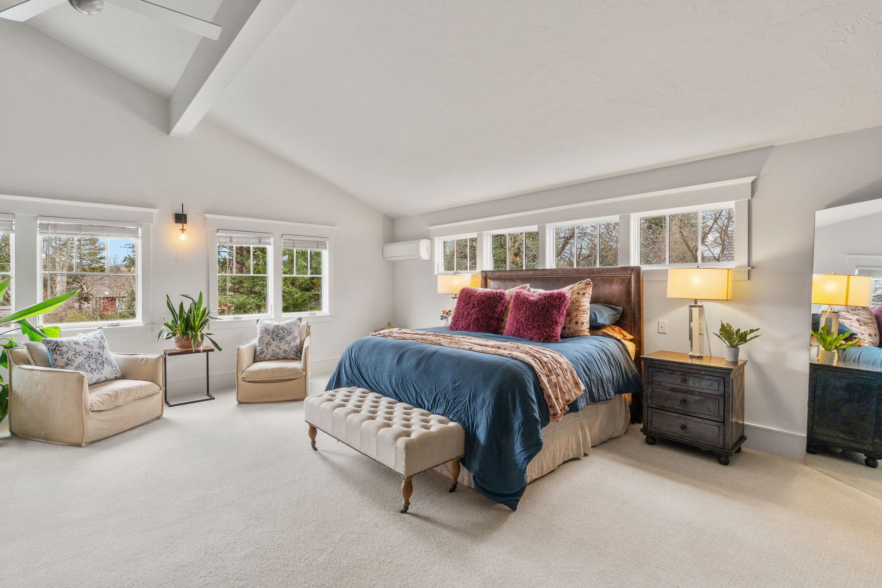 810 S Willson Avenue