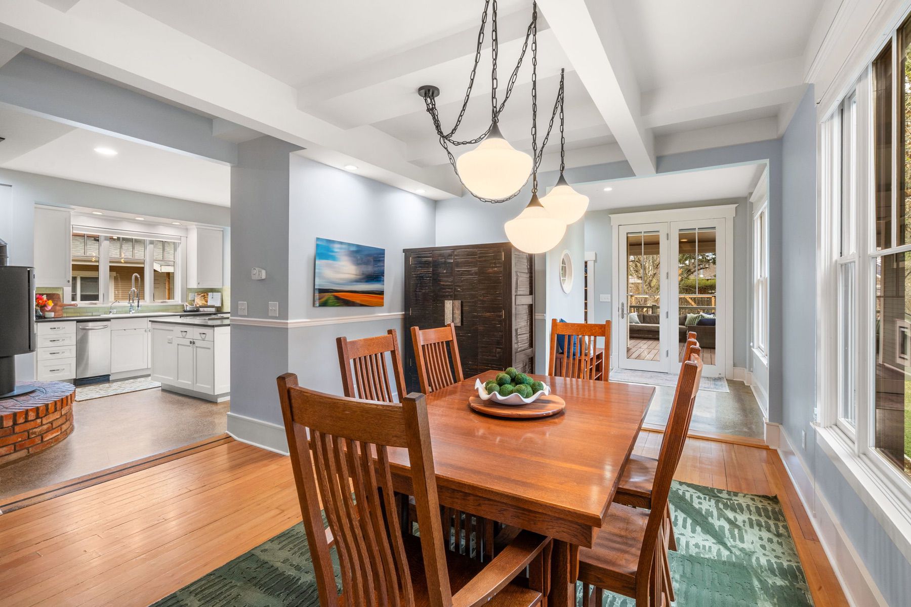 810 S Willson Avenue