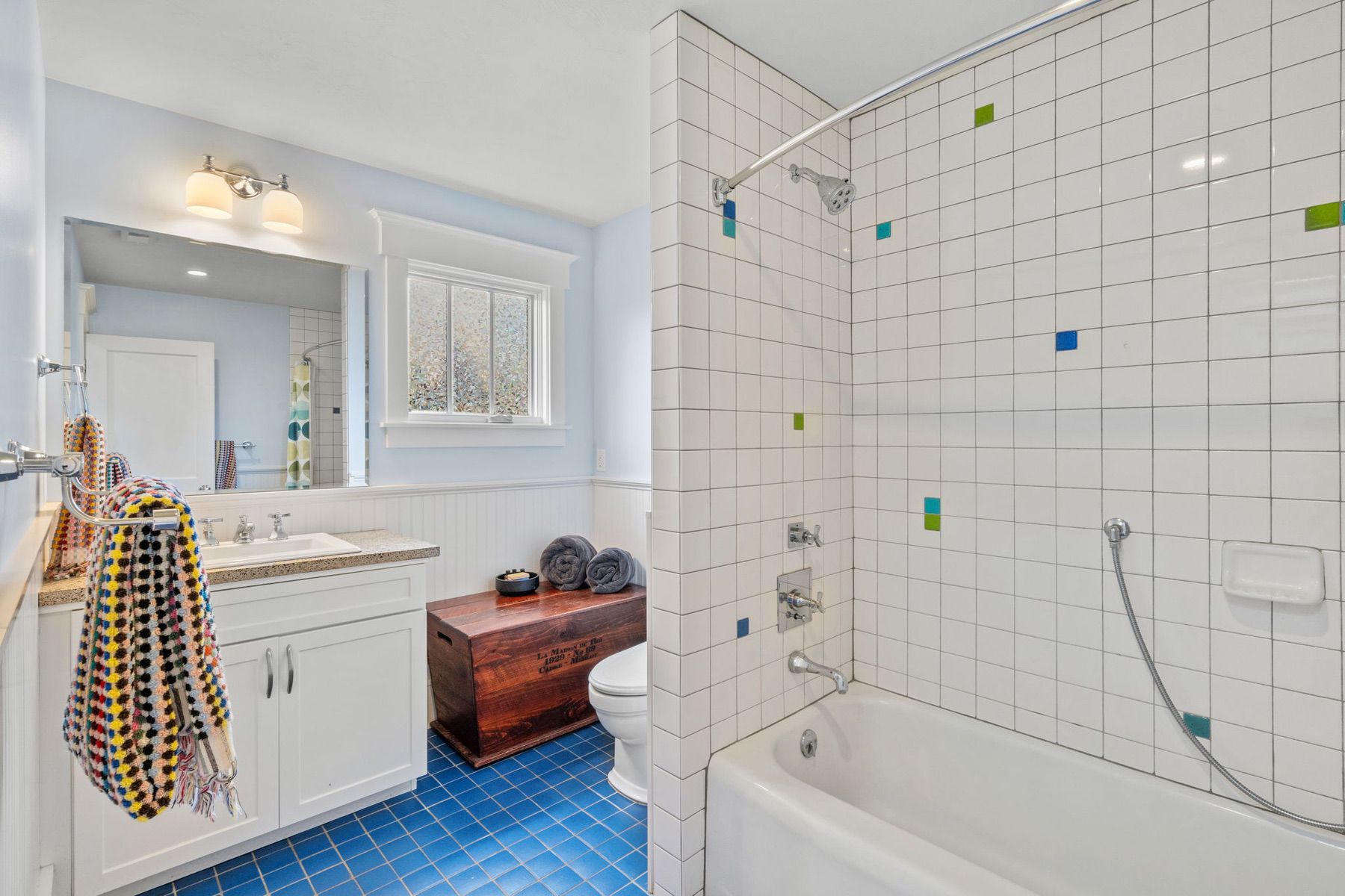 810 S Willson Avenue