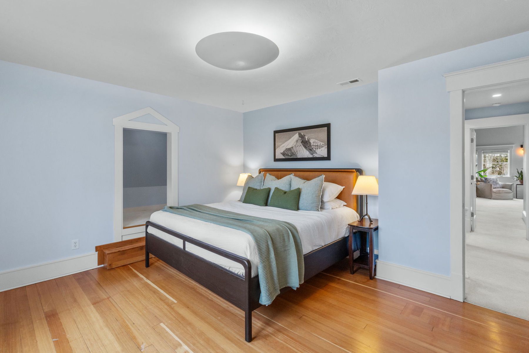 810 S Willson Avenue