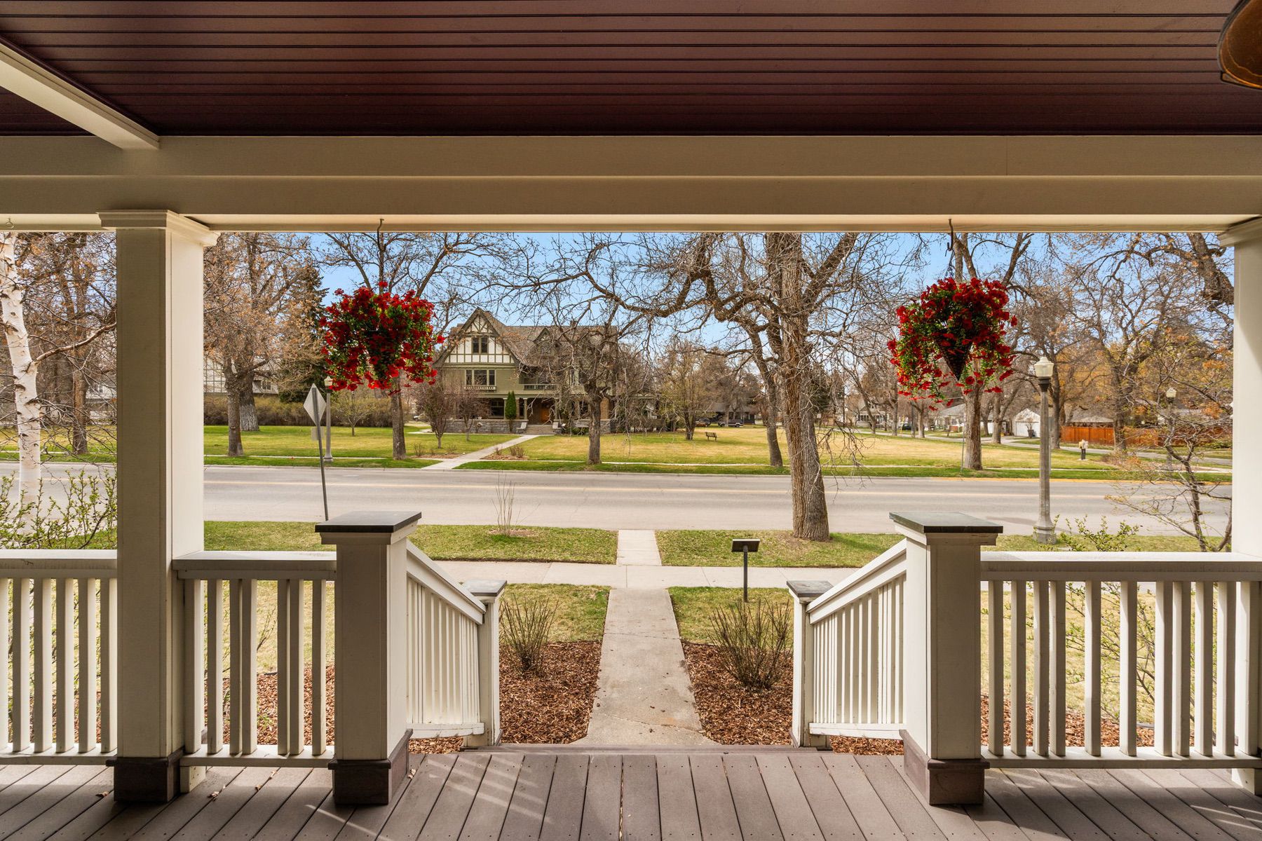 810 S Willson Avenue