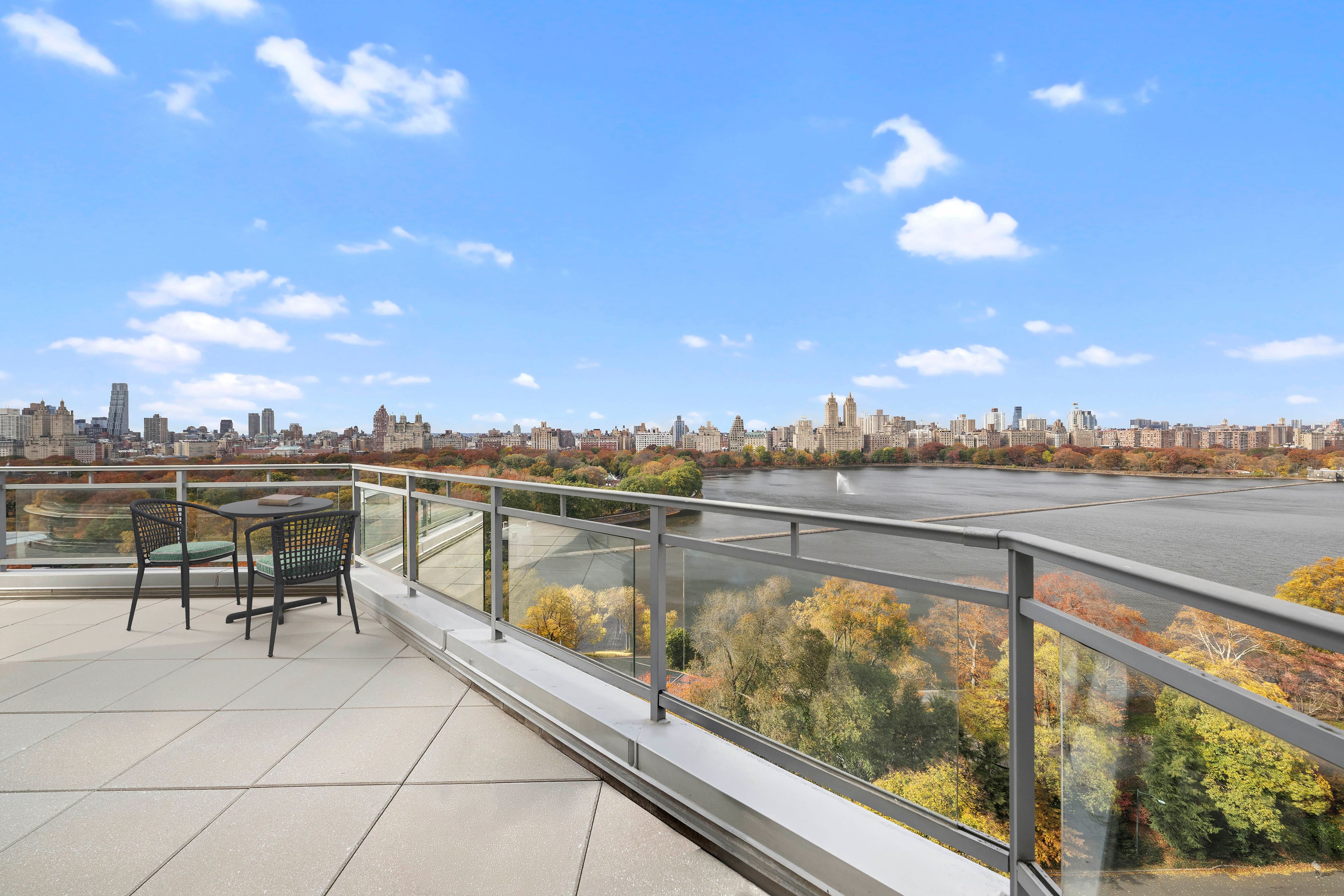 1050 Fifth Avenue PHB