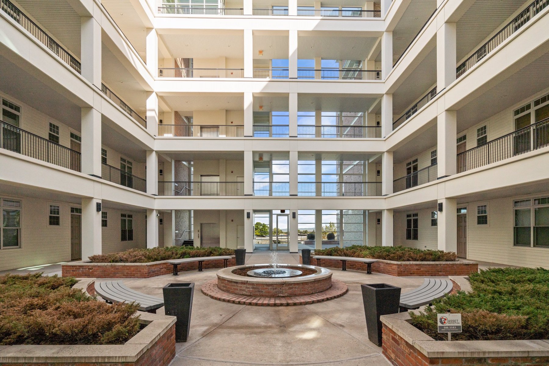 150 Village Crossing Way , 1J