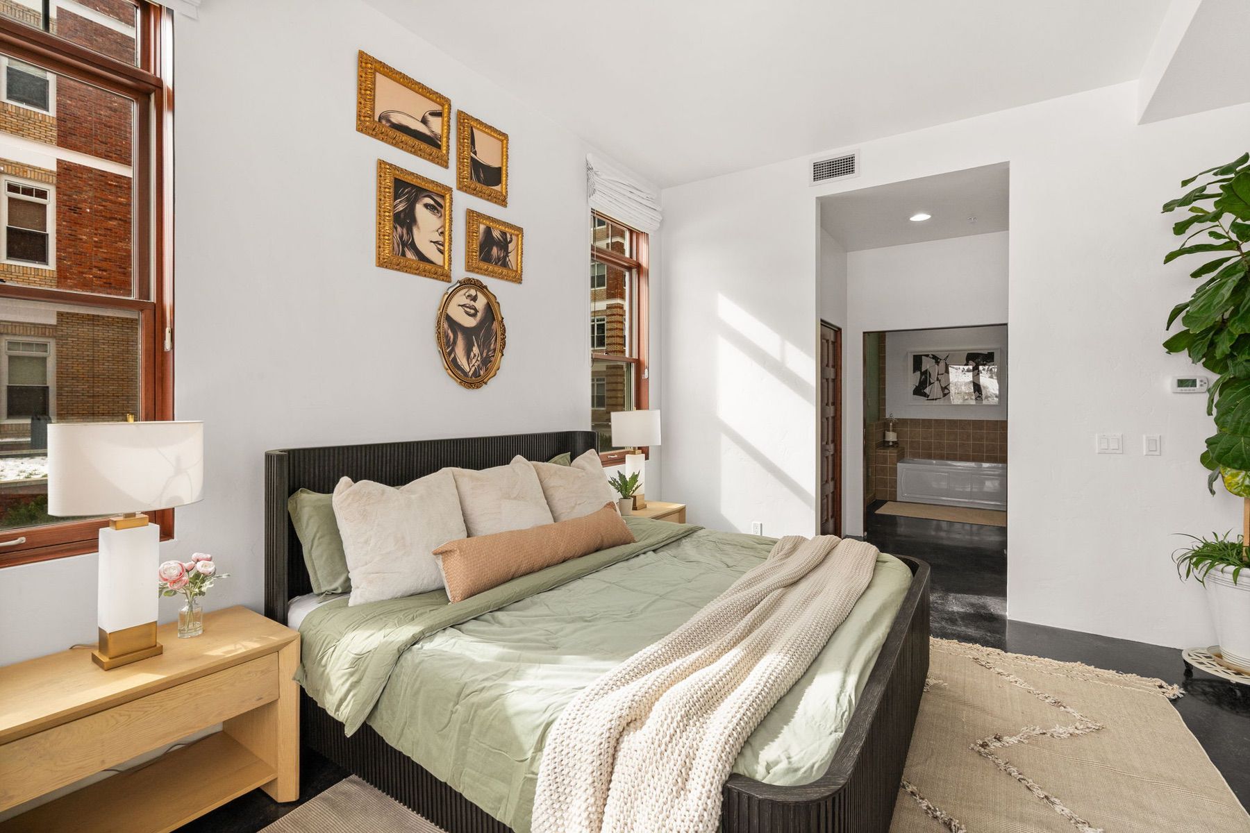 150 Village Crossing Way , 1J