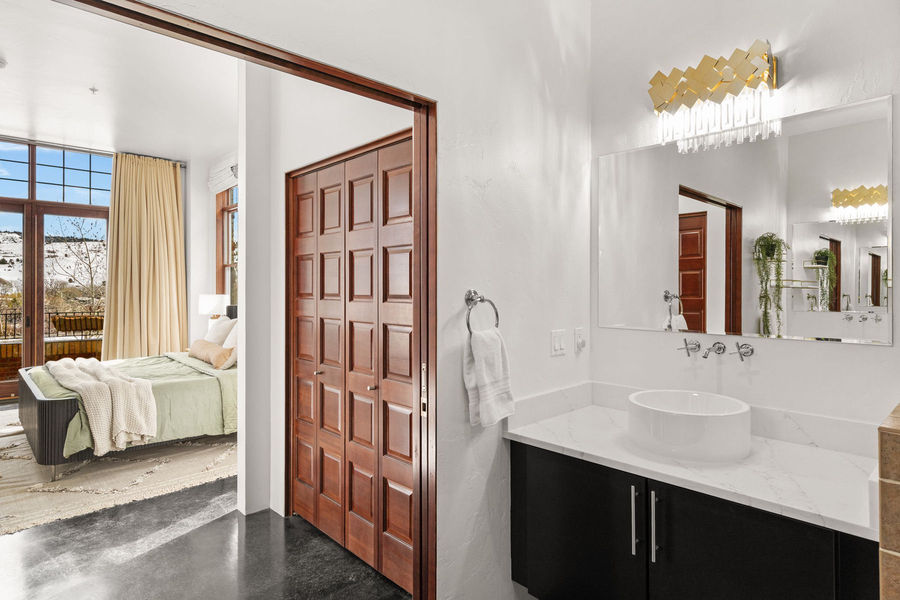 150 Village Crossing Way , 1J