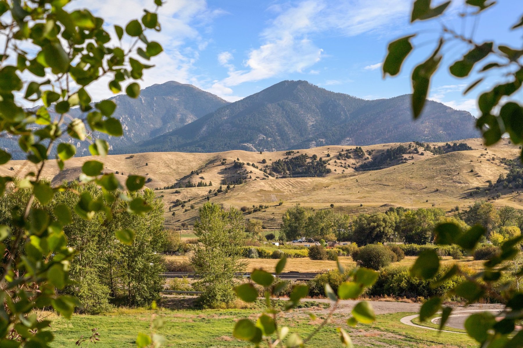 150 Village Crossing Way , 1J