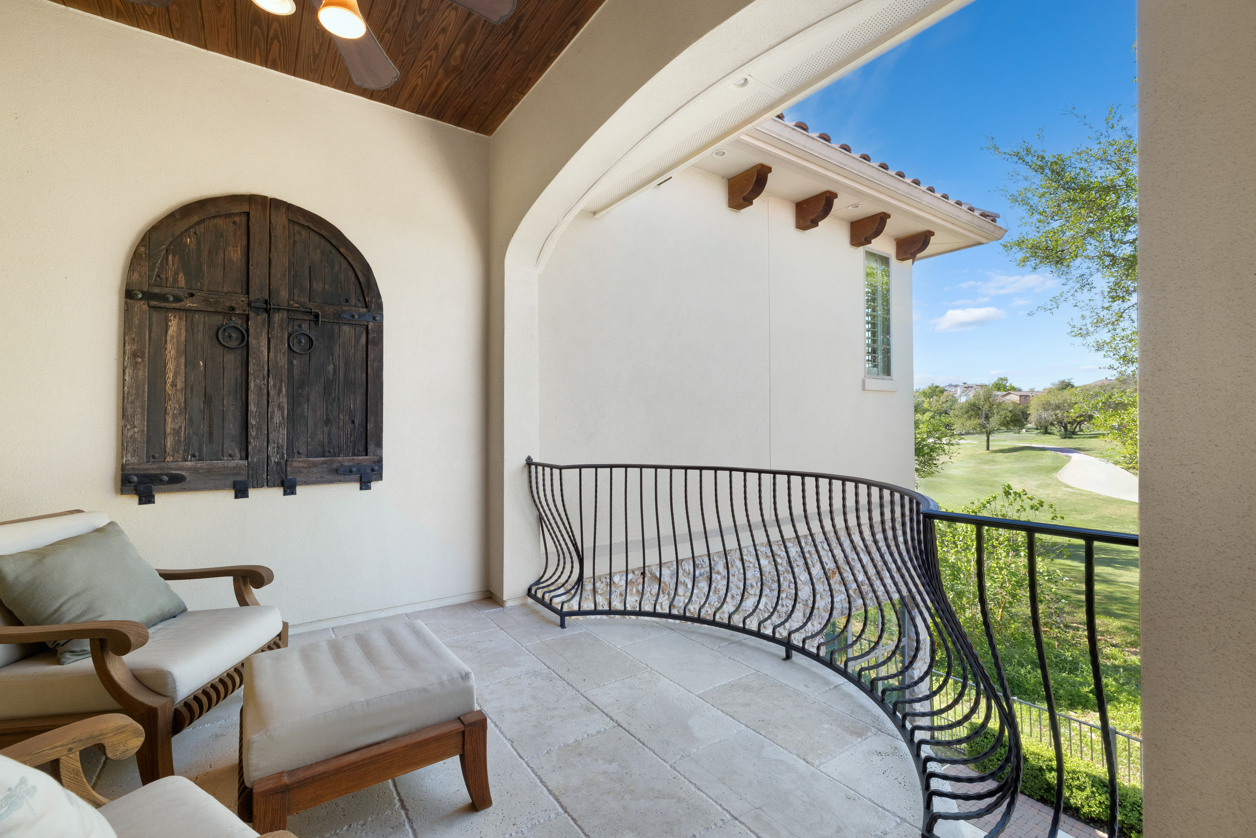 224 Neville Wood Court 