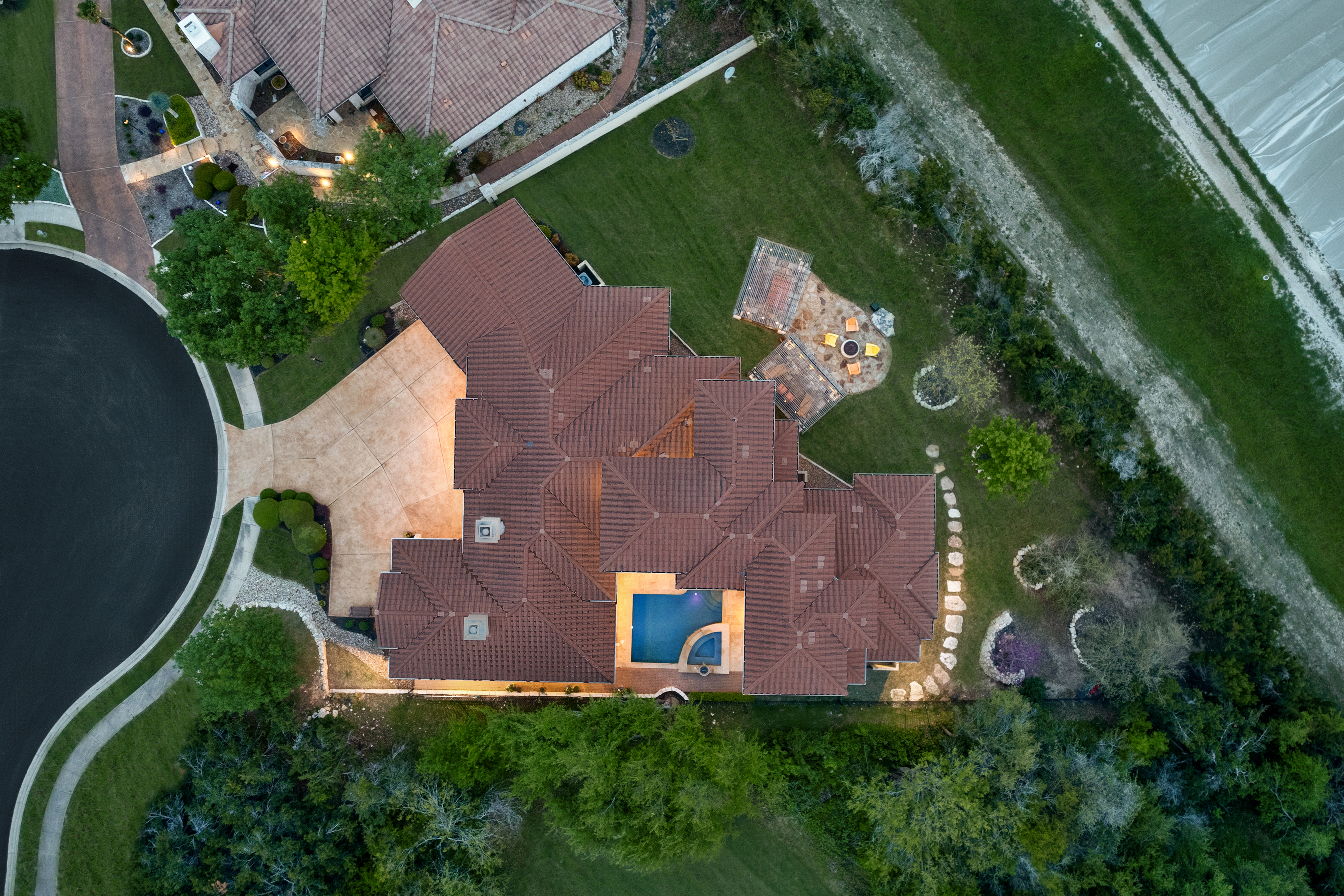 224 Neville Wood Court 